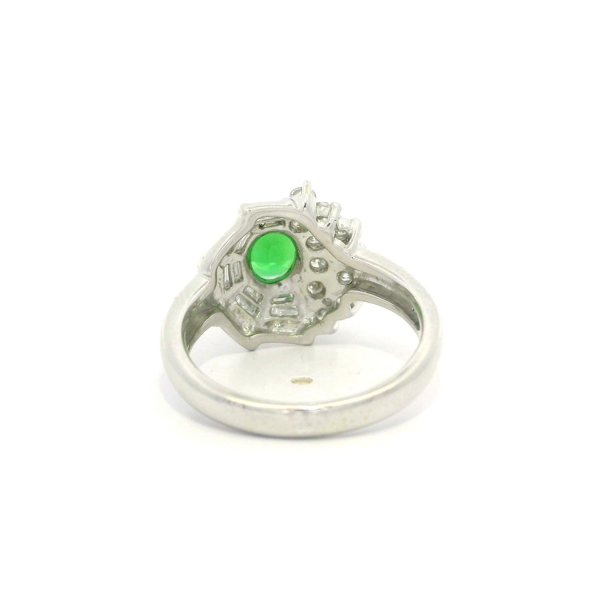 Vintage Platin 1,25ct Oval Vivid Grün Tsavorit w / Baguette Diamant Ring im Angebot 4
