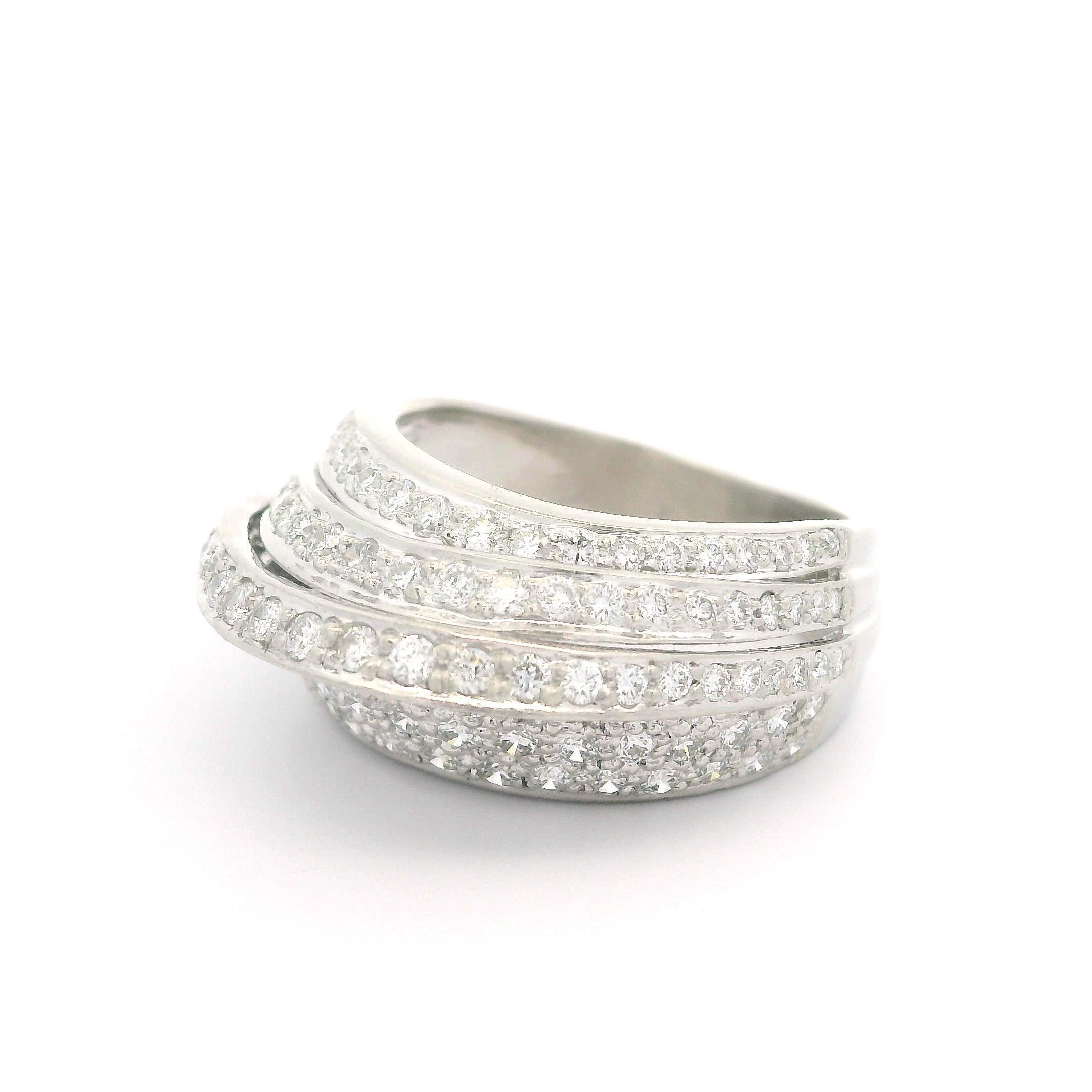 Bague cocktail de style empilable en platine avec diamants pavés de 1,25 ctw en vente 11