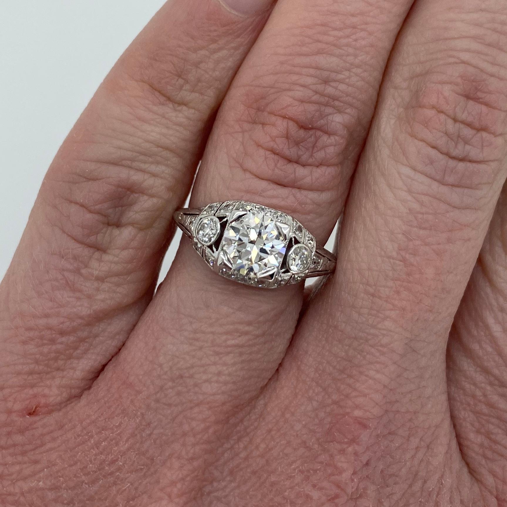 Vintage Platinum 1.40 Carat Diamond Engagement Ring 5
