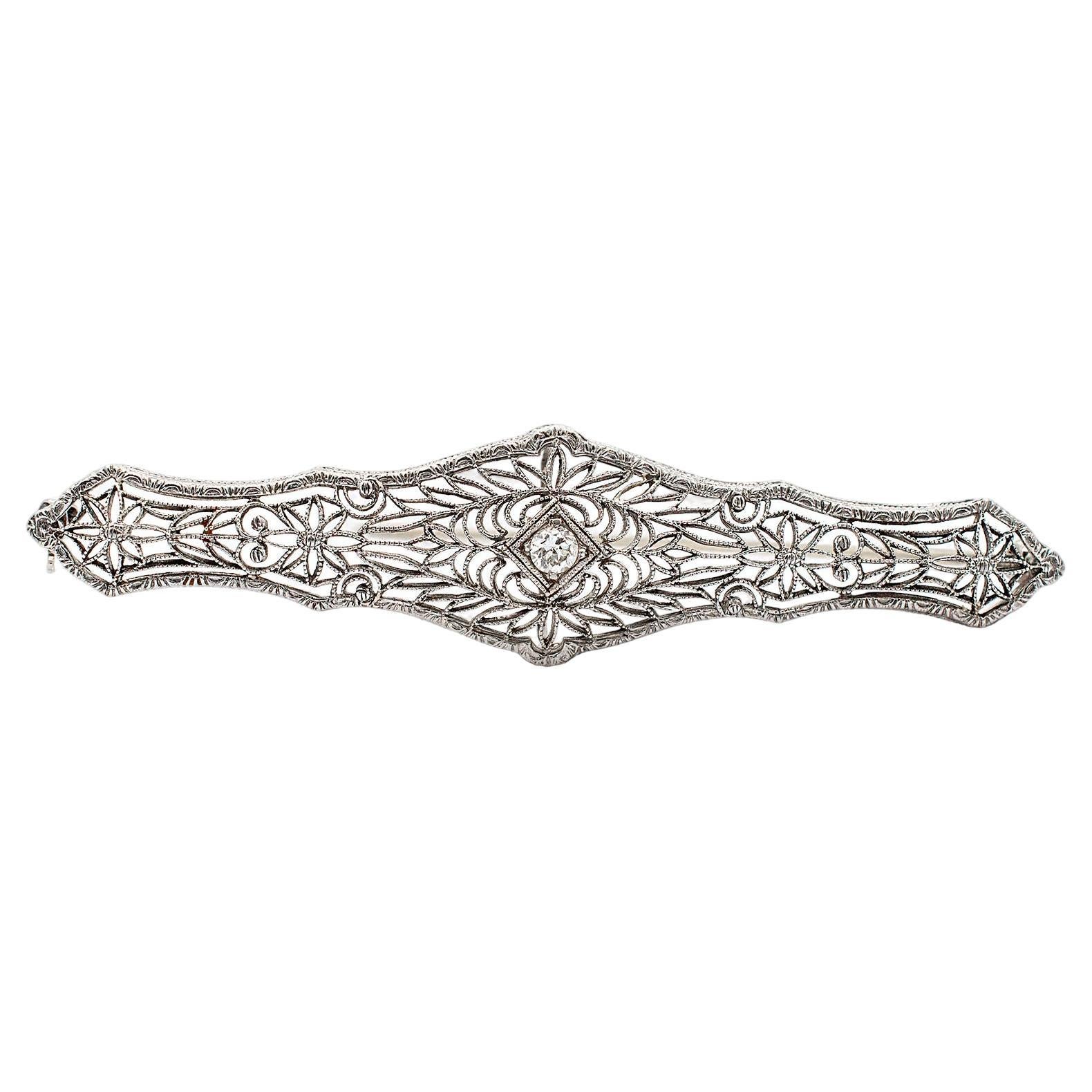 Vintage Platinum & 14K White Gold Filigreed Diamond Brooch For Sale