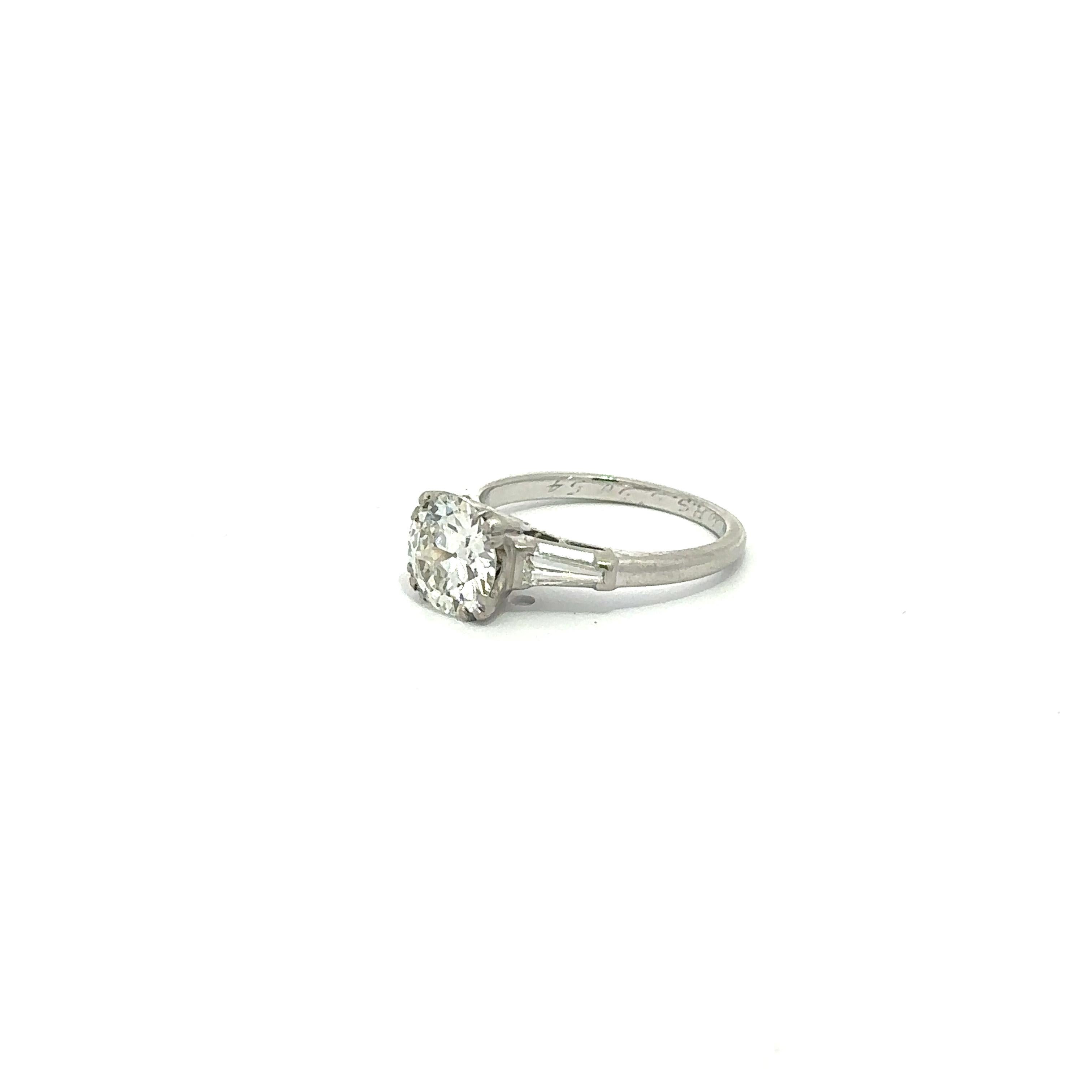 Vintage Platinum 1.56ct GIA Certified Circular Diamond Solitaire Engagement Ring In Excellent Condition In Montclair, NJ