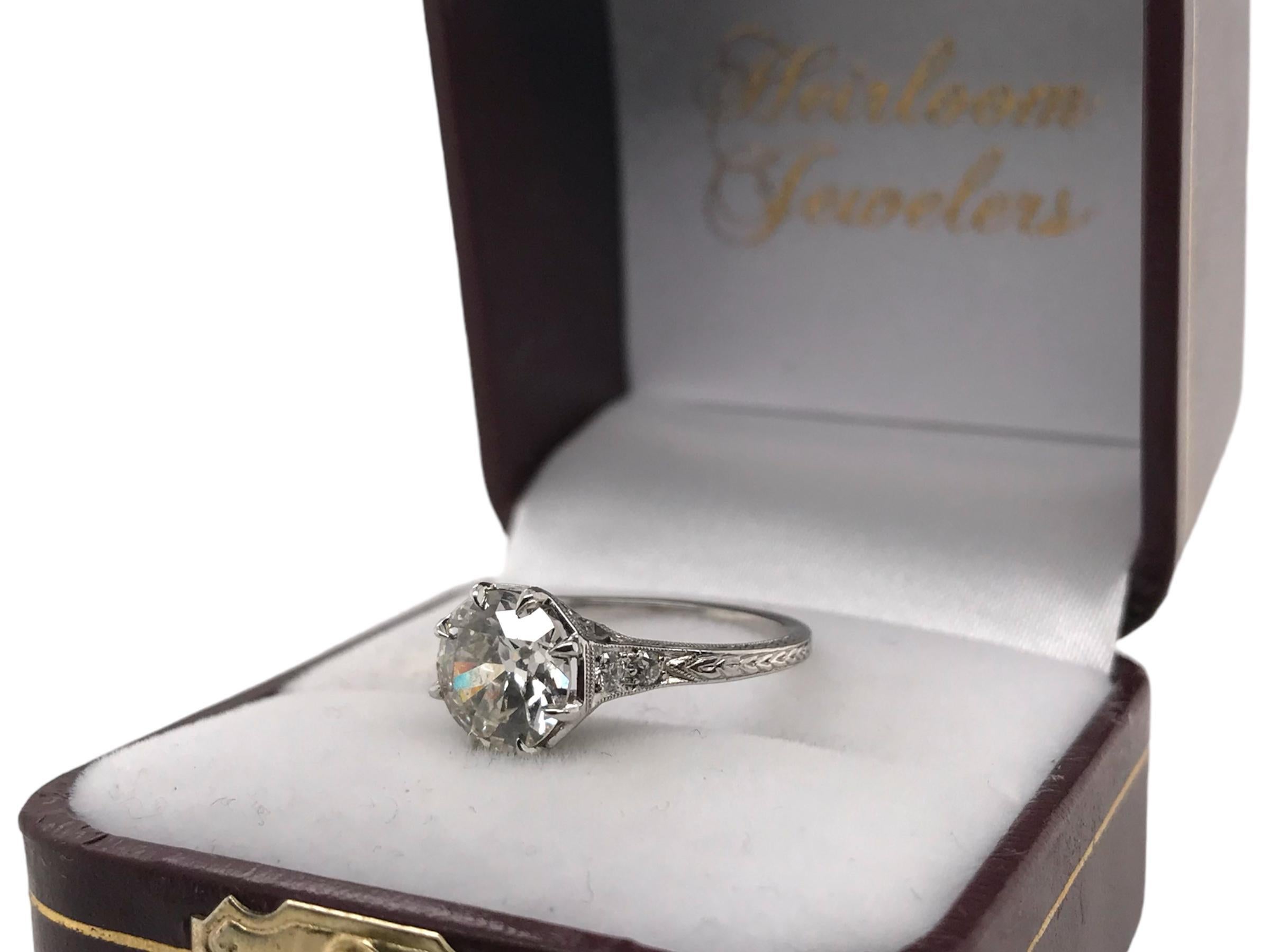 Anillo de compromiso solitario vintage de platino de corte europeo antiguo de 1,69 quilates 3