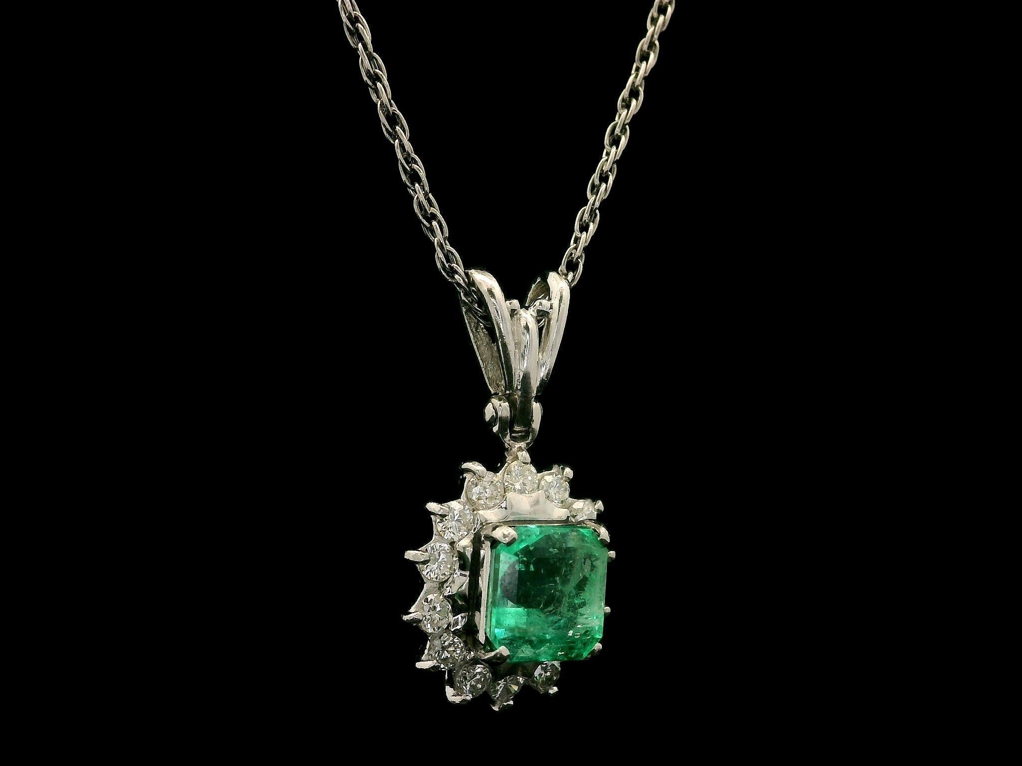 Vintage Platin 1,69ctw kolumbianischen Smaragd w / Diamant Halo Anhänger 16