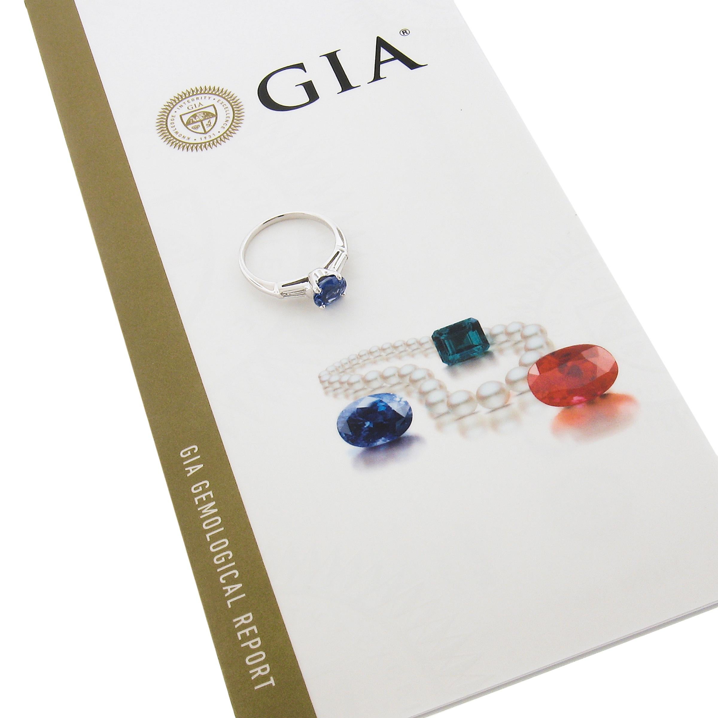 Platin 1,82 Karat GIA Oval Blauer Saphir & spitz zulaufender Baguette-Diamant Ring, Vintage im Angebot 5