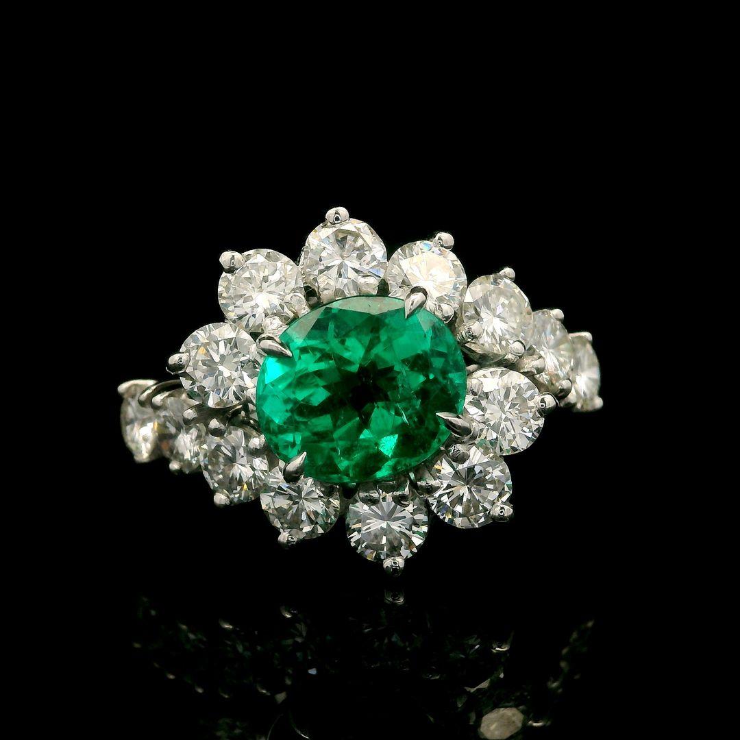 Women's Vintage Platinum 18k Gold 4.24ctw Gia Amazing Oval Emerald & Diamond Ring