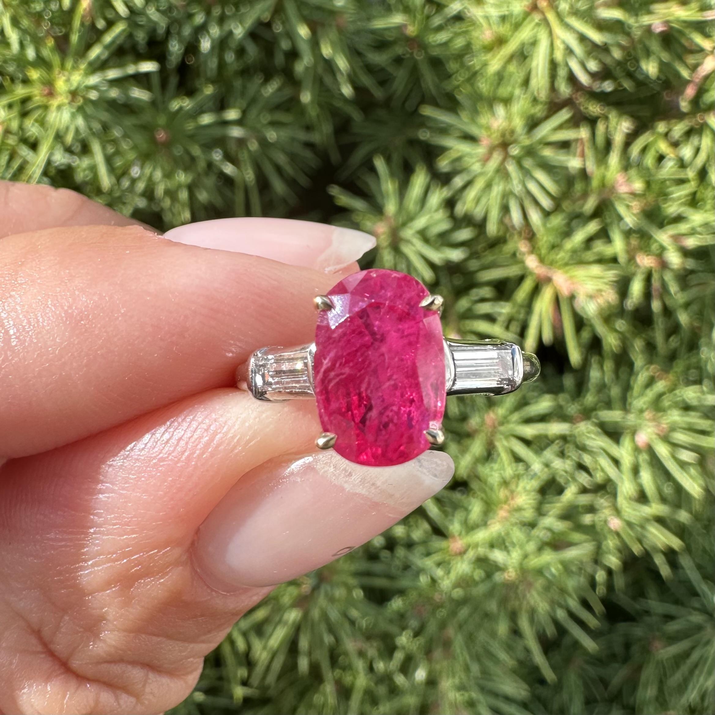 Vintage Platinum 18k Gold GIA 2.55ctw Oval Red Ruby Baguette Diamond Accent Ring in vendita 11