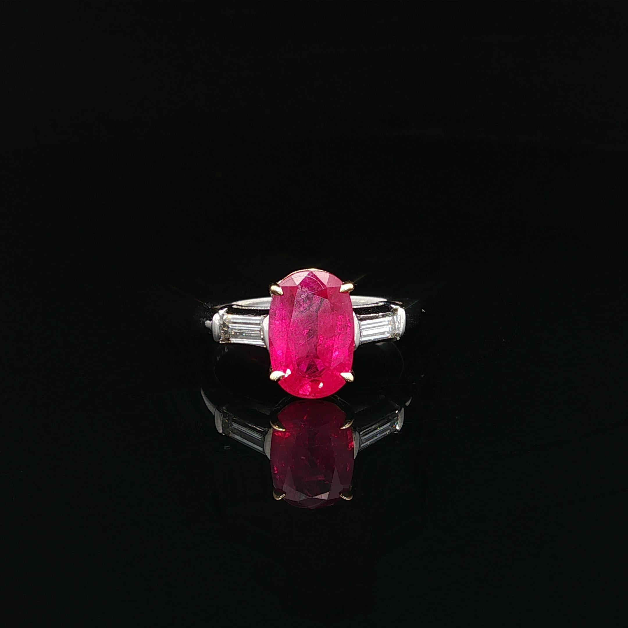 Vintage Platinum 18k Gold GIA 2.55ctw Oval Red Ruby Baguette Diamond Accent Ring in vendita 12