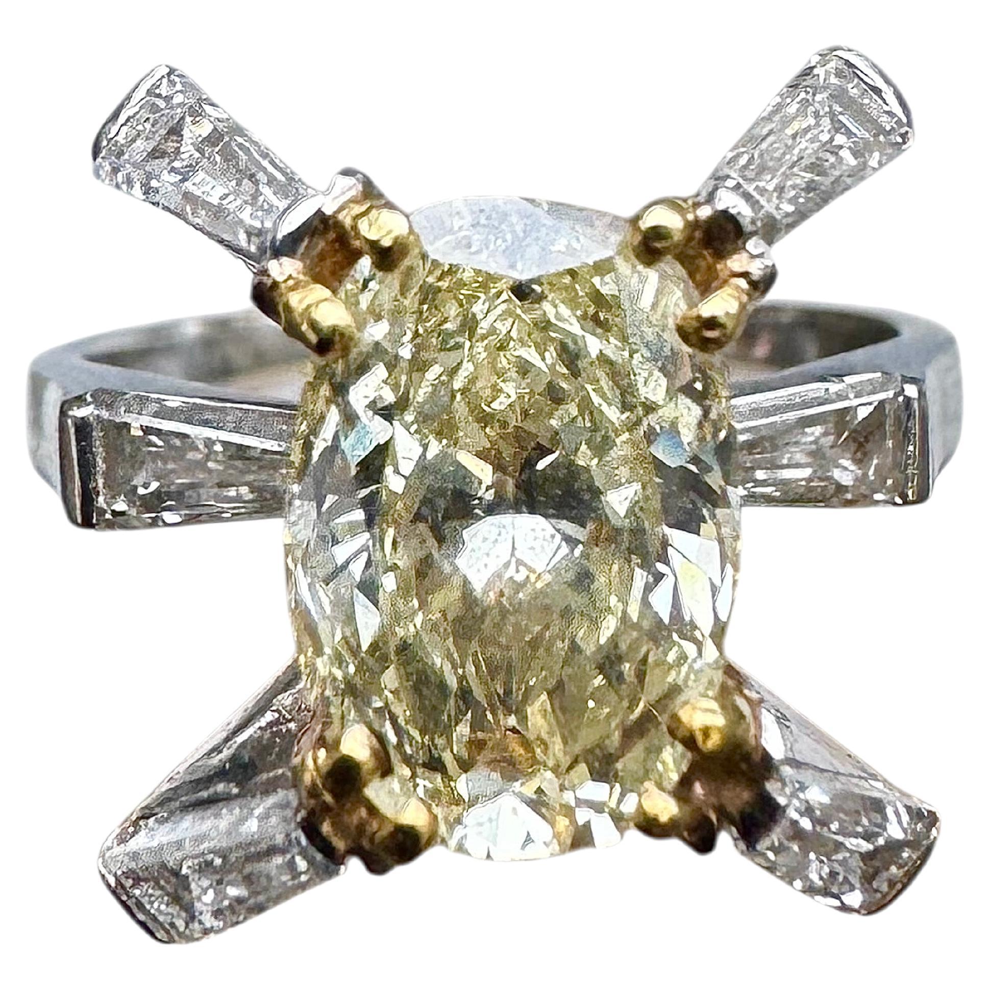 Platin und 18 Karat Gelbgold Hellgelber VVS2 Diamantring mit Diamanten