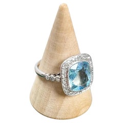 Vintage Platin 1940er Jahre Aquamarin & Diamant Halo Cluster-Ring, Vintage