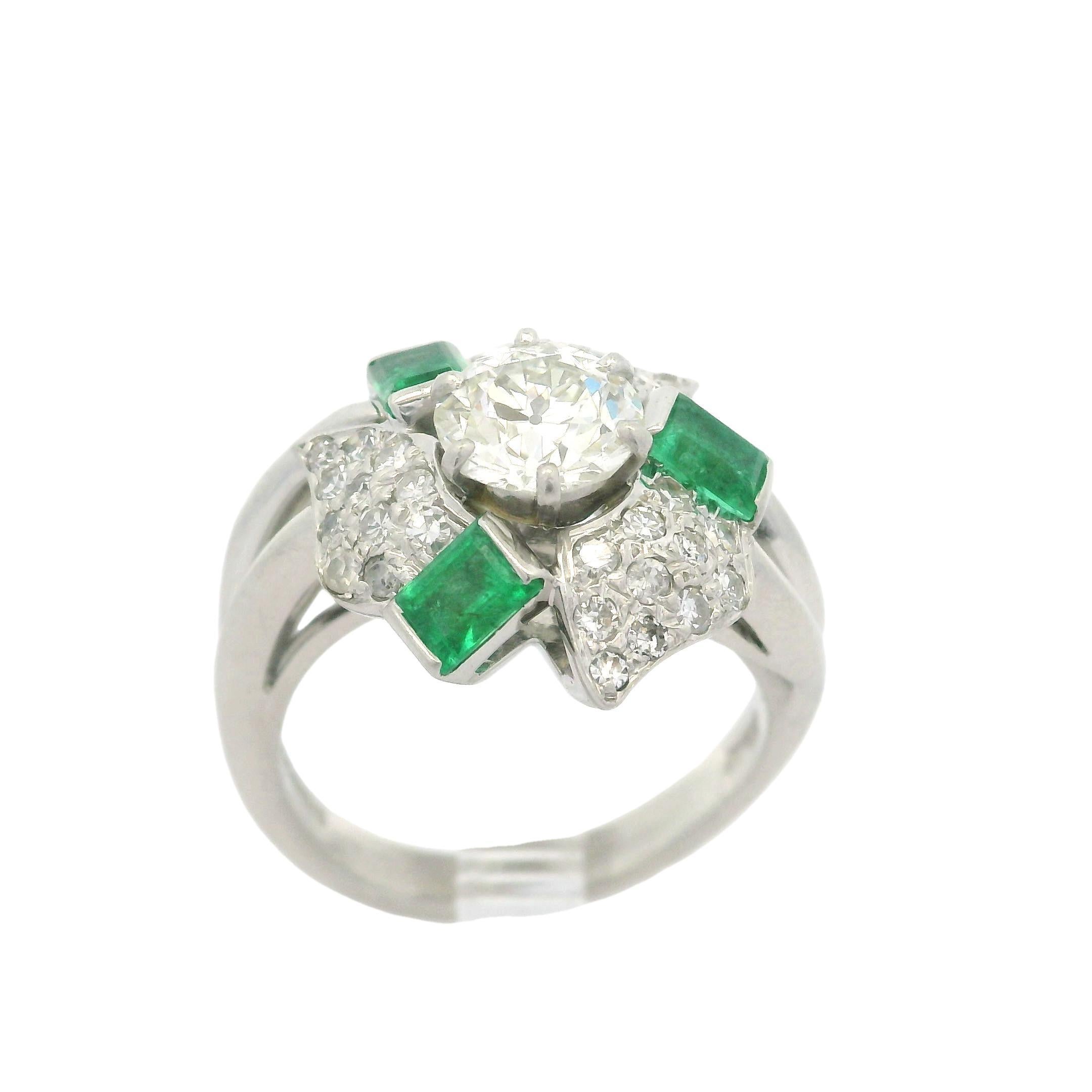 Old European Cut Vintage Platinum 1940s Mid Century 1.98ctw Diamond Emerald Flower Cocktail Ring For Sale