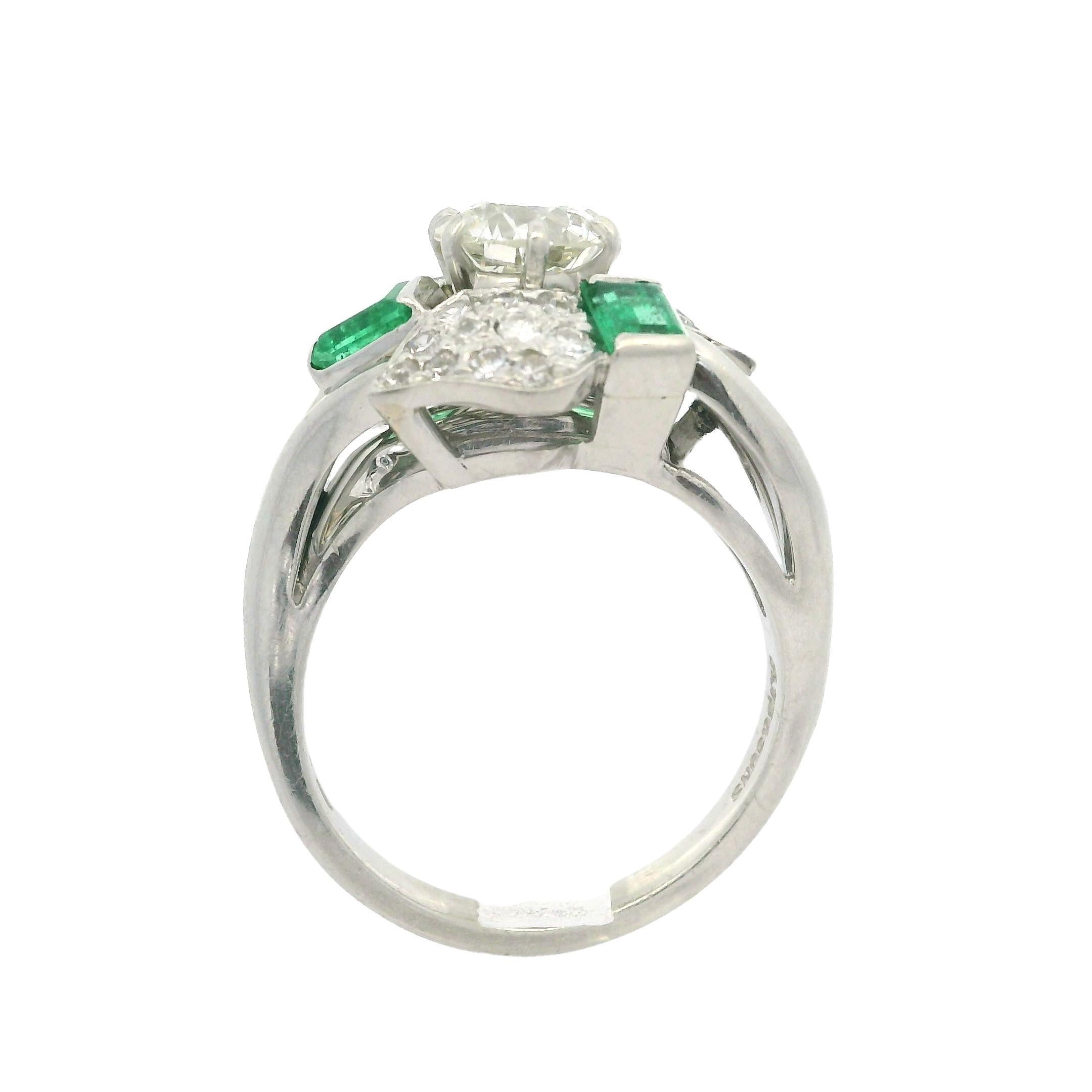 Women's Vintage Platinum 1940s Mid Century 1.98ctw Diamond Emerald Flower Cocktail Ring For Sale
