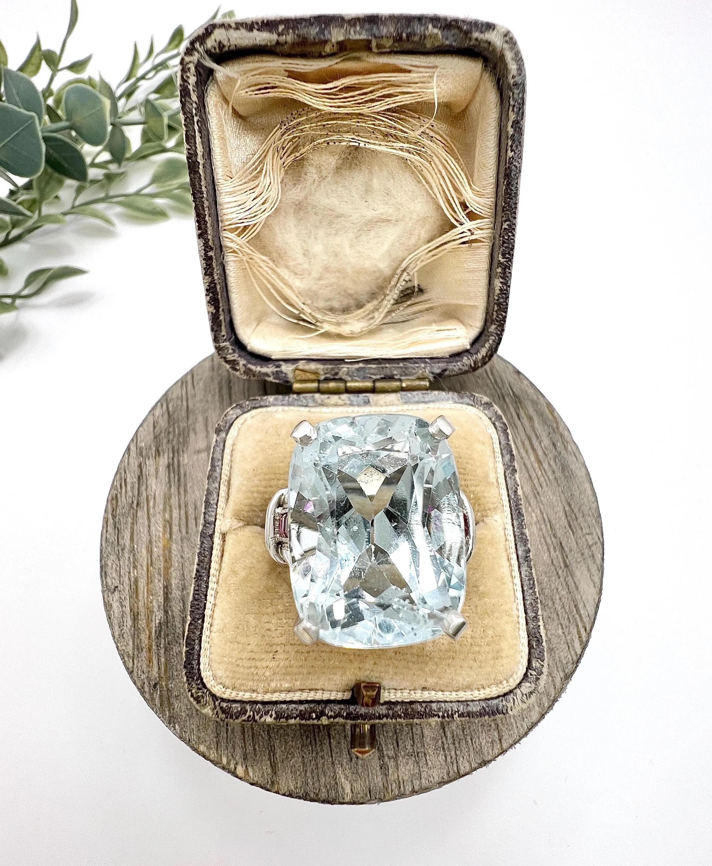 Vintage Platinum, 1960s Cushion Cut Aquamarine & Calibrated Ruby Cocktail Ring For Sale 4