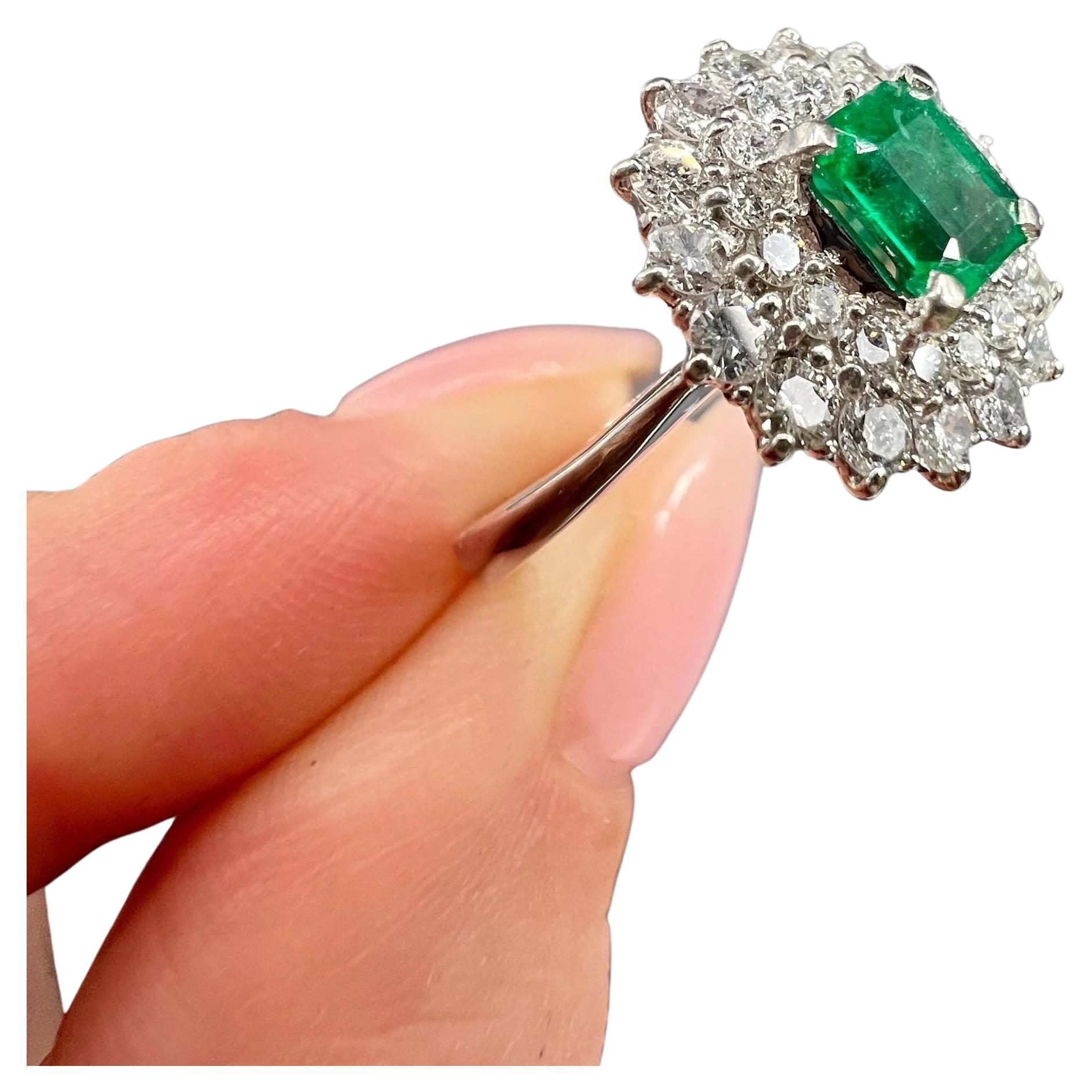 Vintage Platinum 1980s Emerald & Brilliant Cut Diamond Cluster Ring