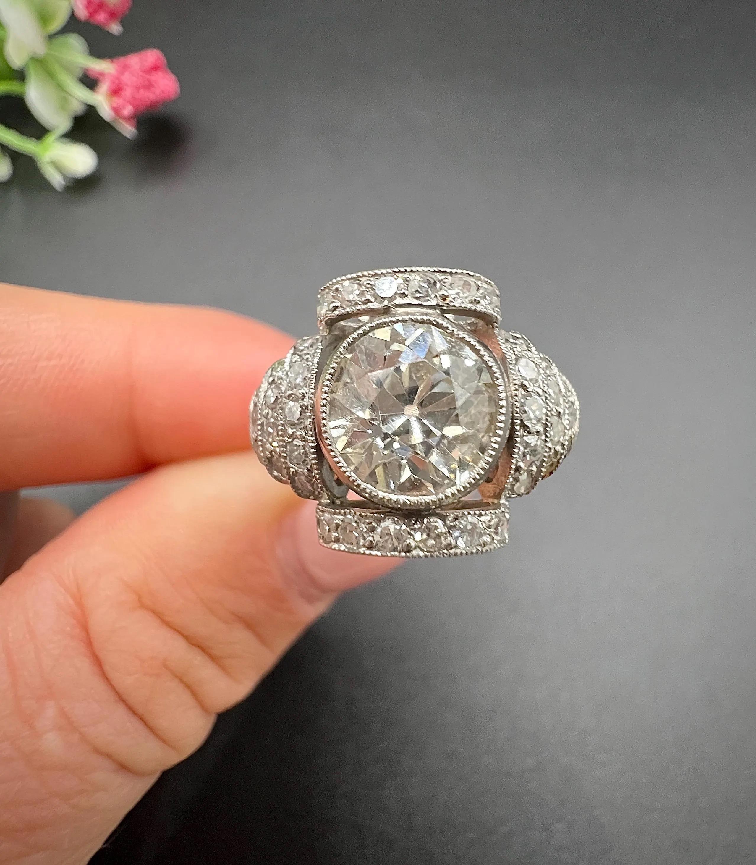 Vintage Platinum, 2 Carat Art Deco Style Diamond Engagement Ring For Sale 4