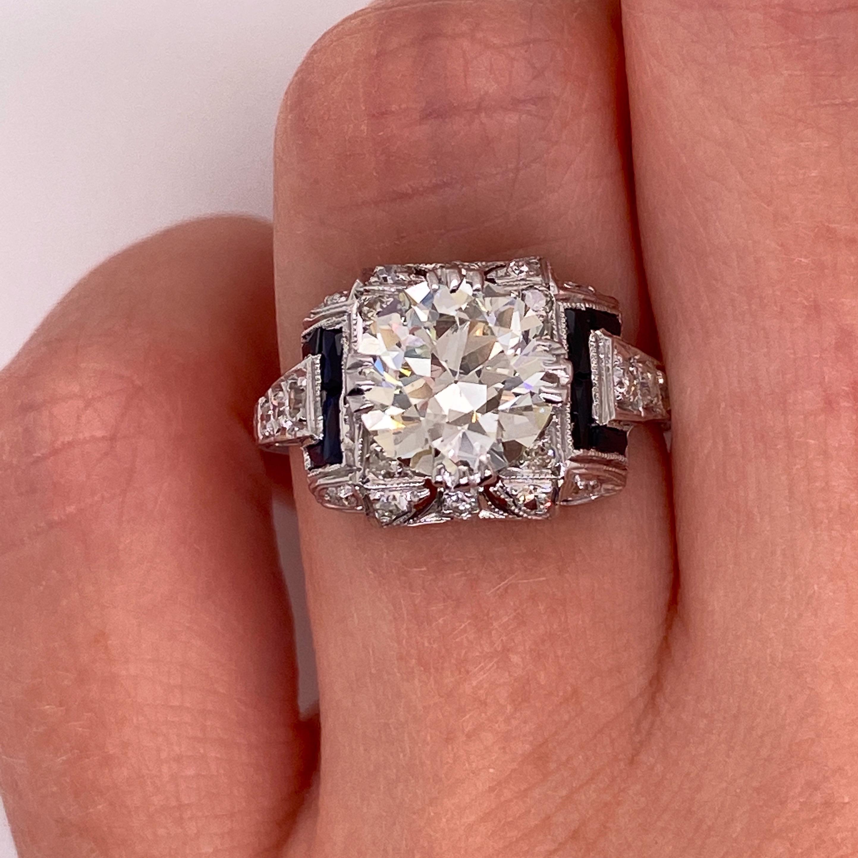 Vintage Platinum 2.23 Carat Diamond Art Deco Engagement Ring For Sale 2