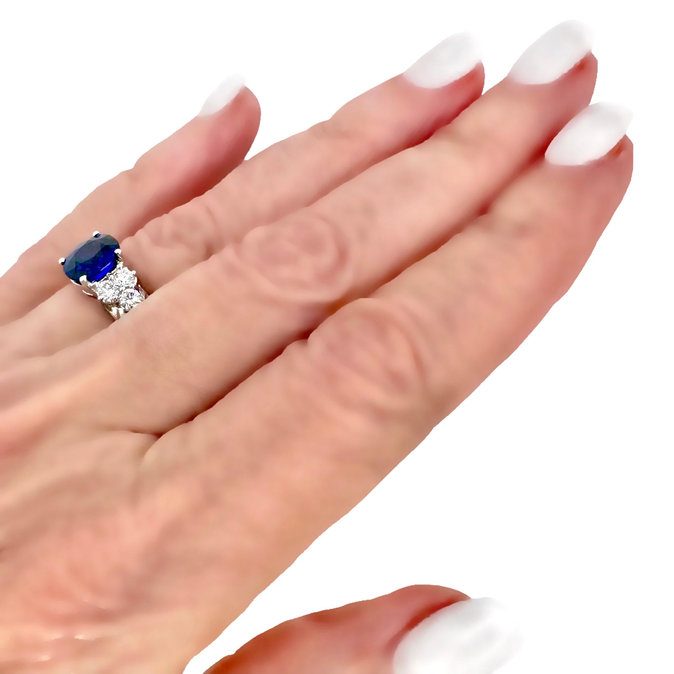 Platinring mit blauem Saphir und Diamant in ovaler Form, 2,33 Karat im Angebot 5