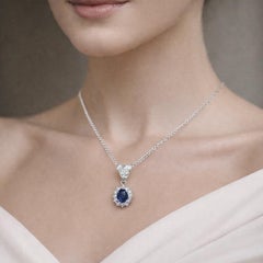 Vintage Platinum 2.39ctw Star Sapphire Diamond Halo Pendant Adjustable Necklace
