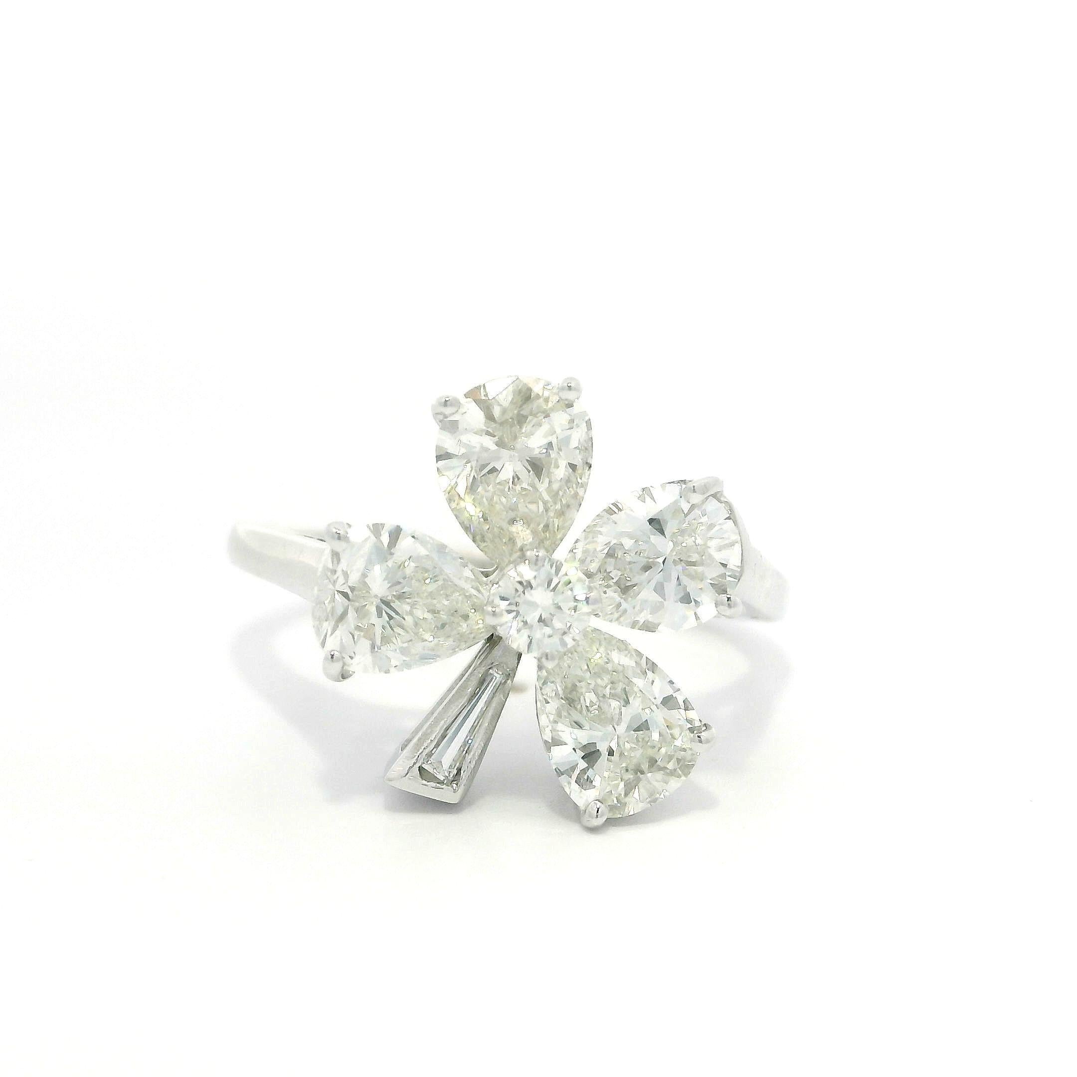 Vintage Platinum 2.63ctw Pear Round & Baguette Diamond 4 Leaf Clover Flower Ring