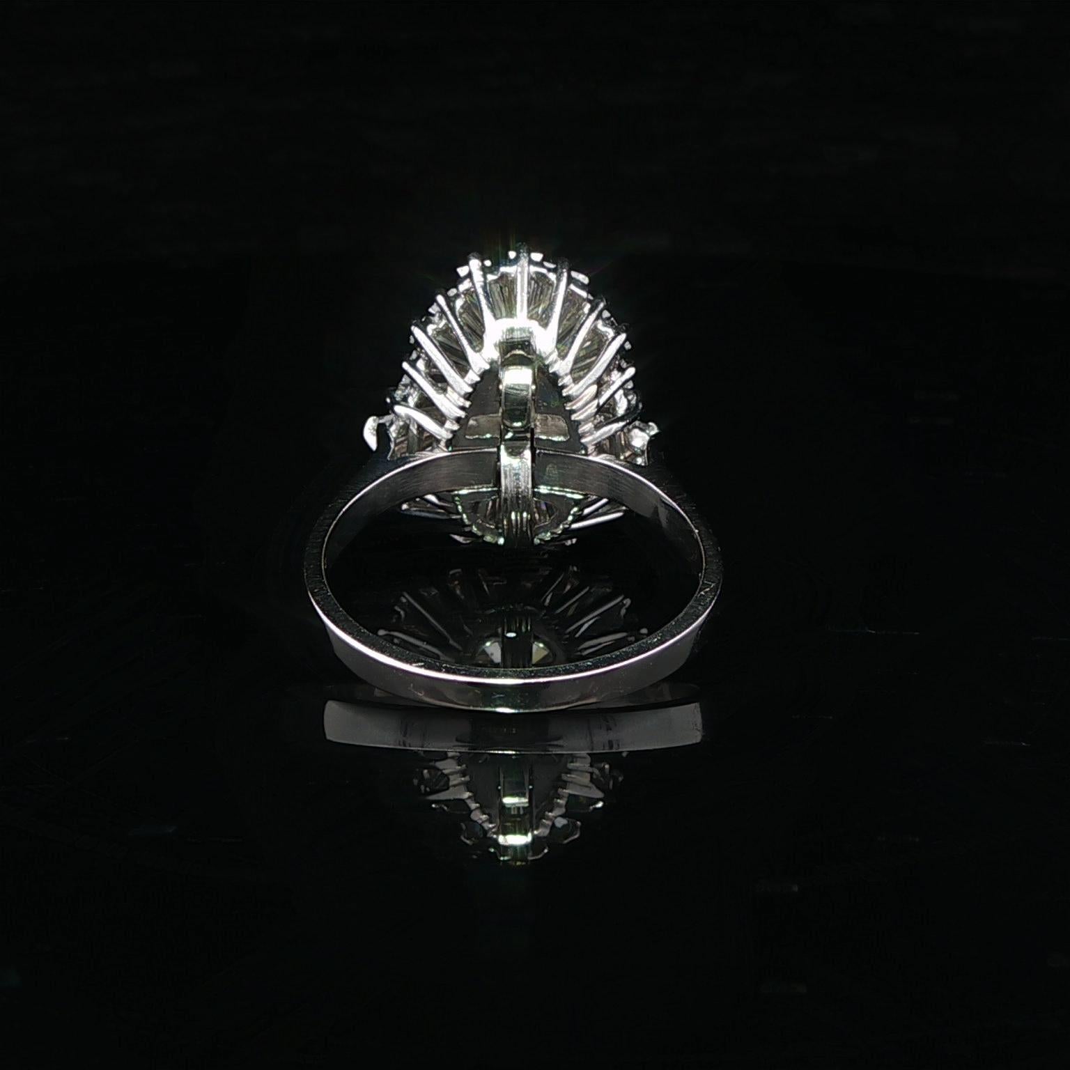 Vintage Platinum 2.94ct Pear & Baguette Diamond Ballerina Ring-dant Ring Pendant For Sale 4
