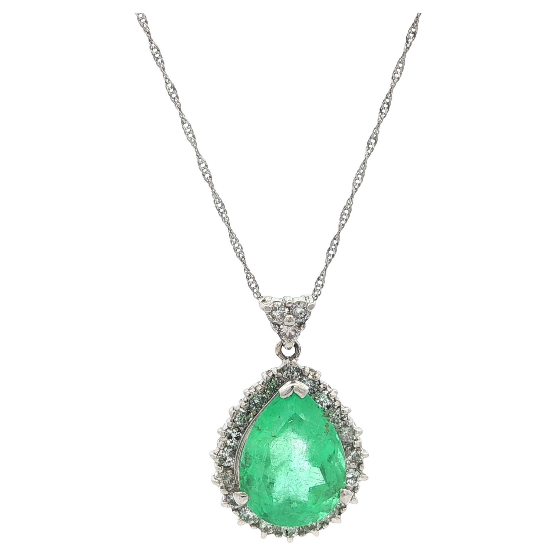Collier vintage en platine 3.36ct GIA émeraude colombienne poire avec pendentif diamant