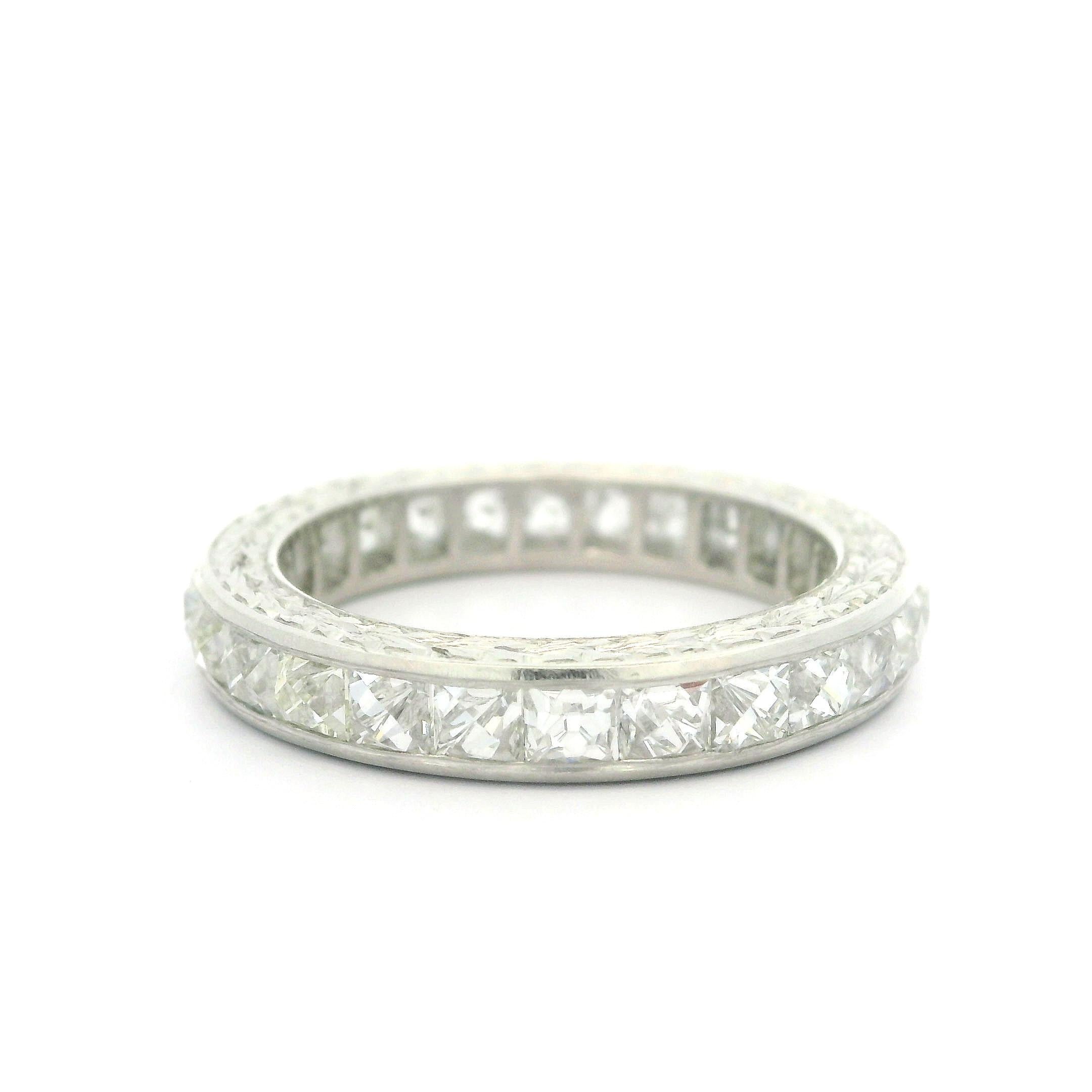 Women's Vintage Platinum 3.50ctw French Cut Diamond Wheat Hand Engraved Eternity Band For Sale