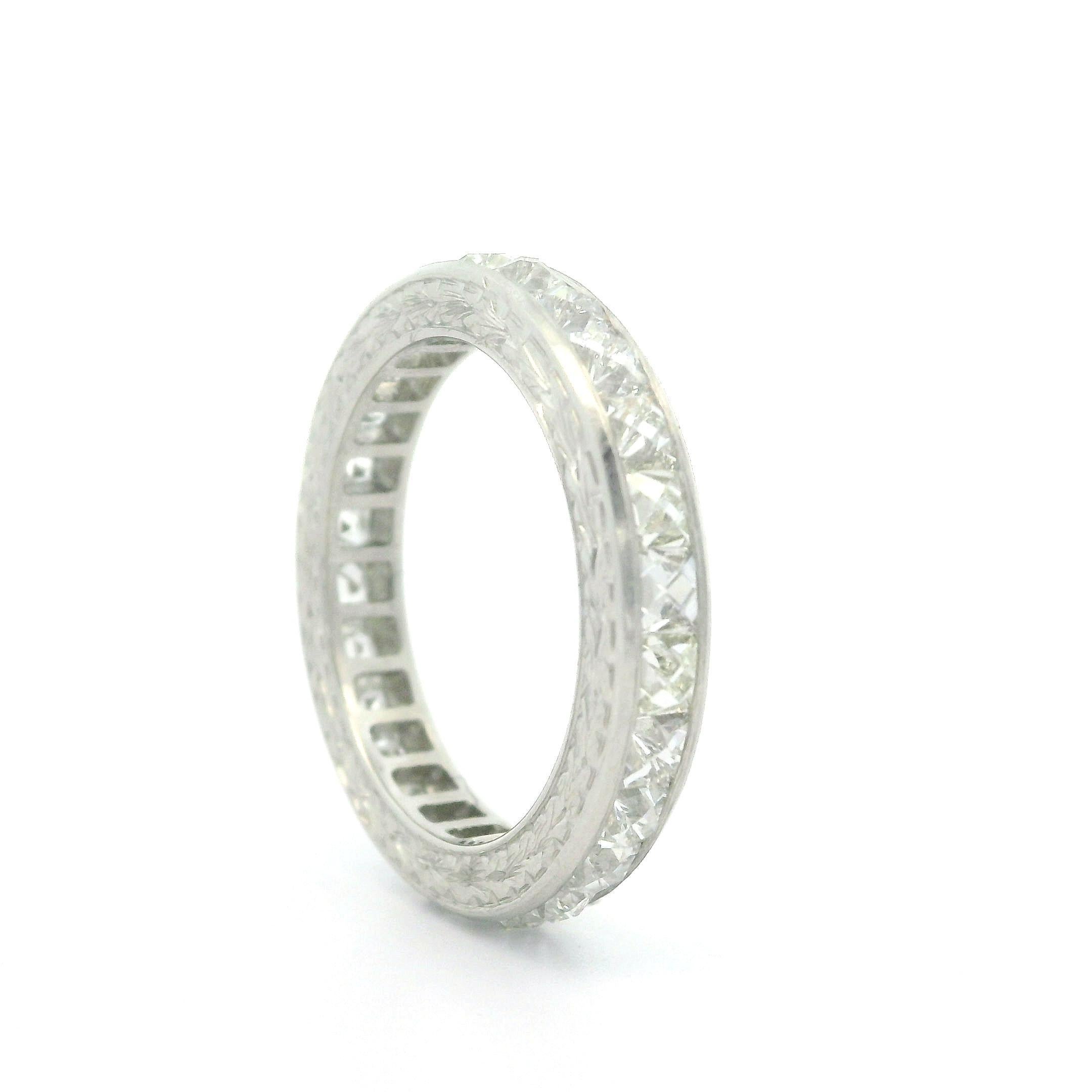 Vintage Platinum 3.50ctw French Cut Diamond Wheat Hand Engraved Eternity Band For Sale 1