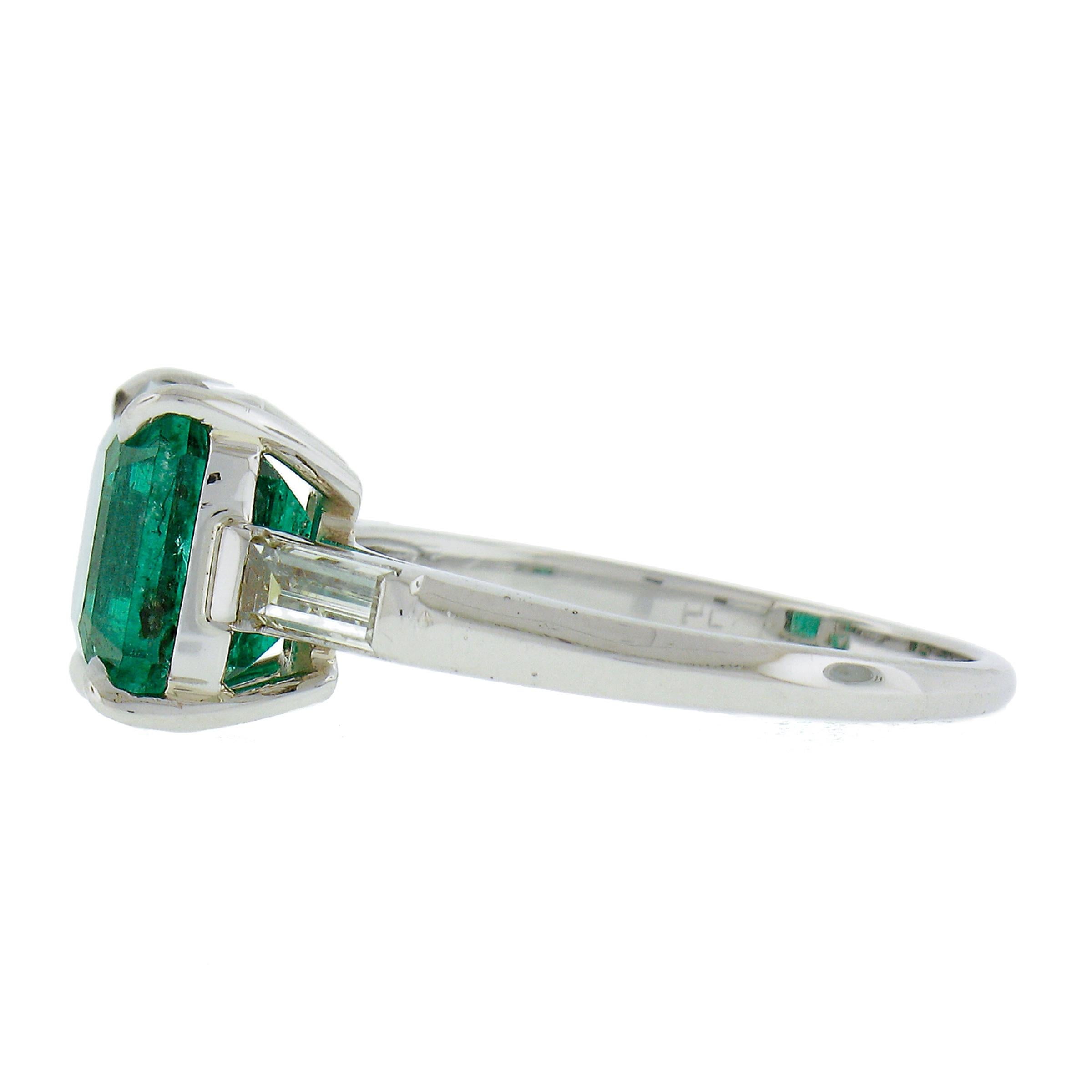 Women's Vintage Platinum 3.56ctw GIA Graded Octagonal Emerald & Baguette Diamond Ring For Sale