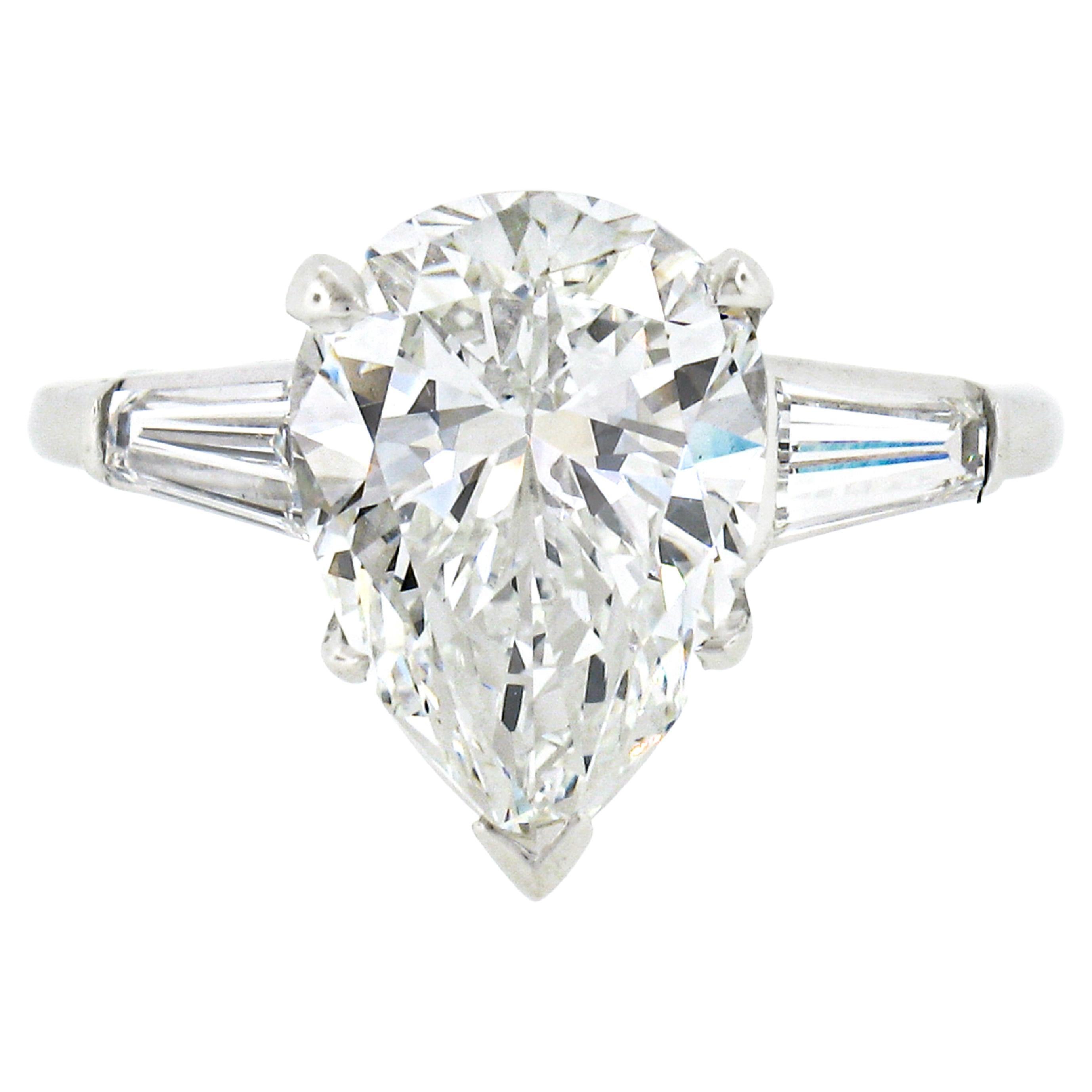 Verlobungsring, Vintage, Platin 3,02 Karat GIA Birne Brillant & Baguette Diamant