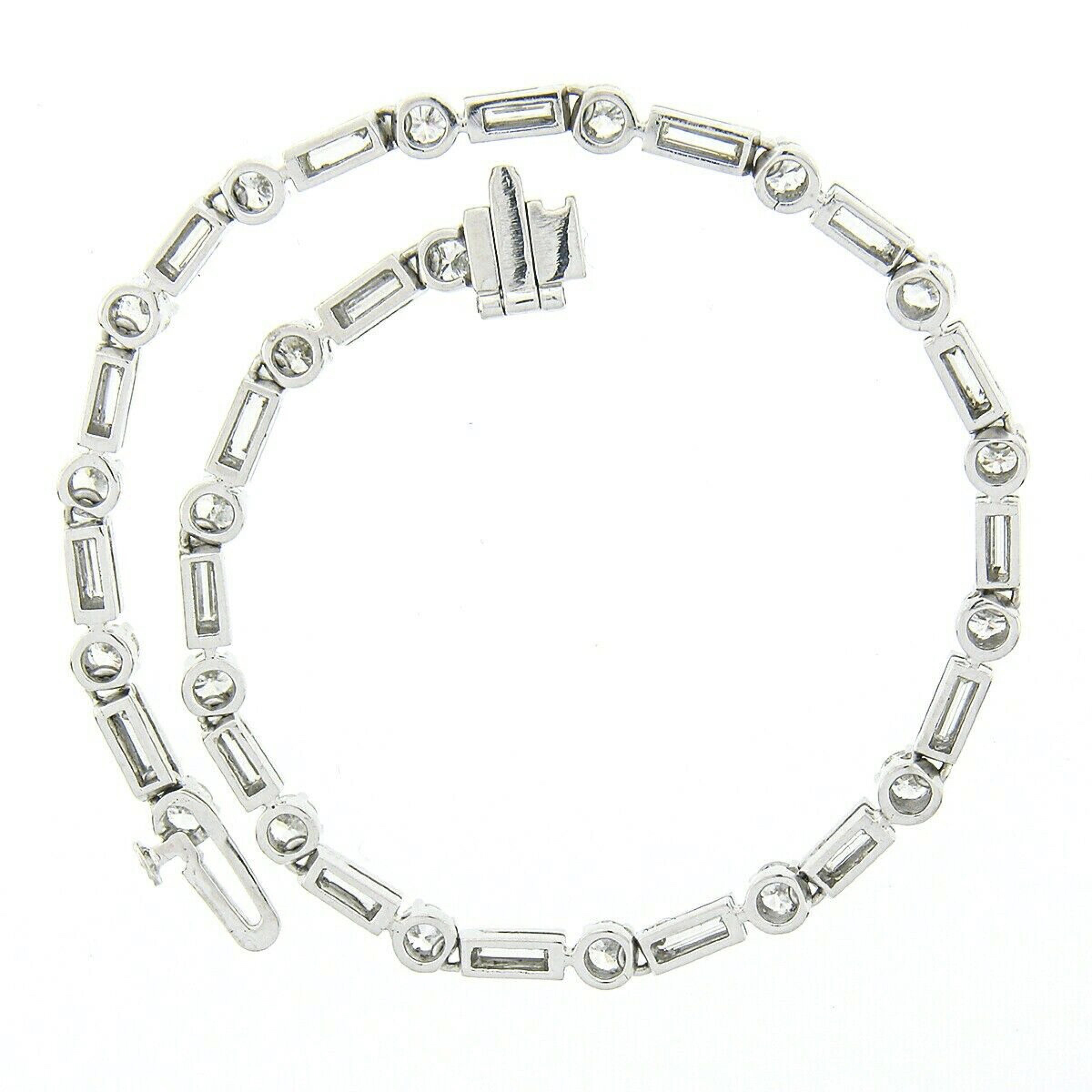 Women's or Men's Vintage Platinum 3.8ct Alternating Round & Baguette Diamond Line Tennis Bracelet