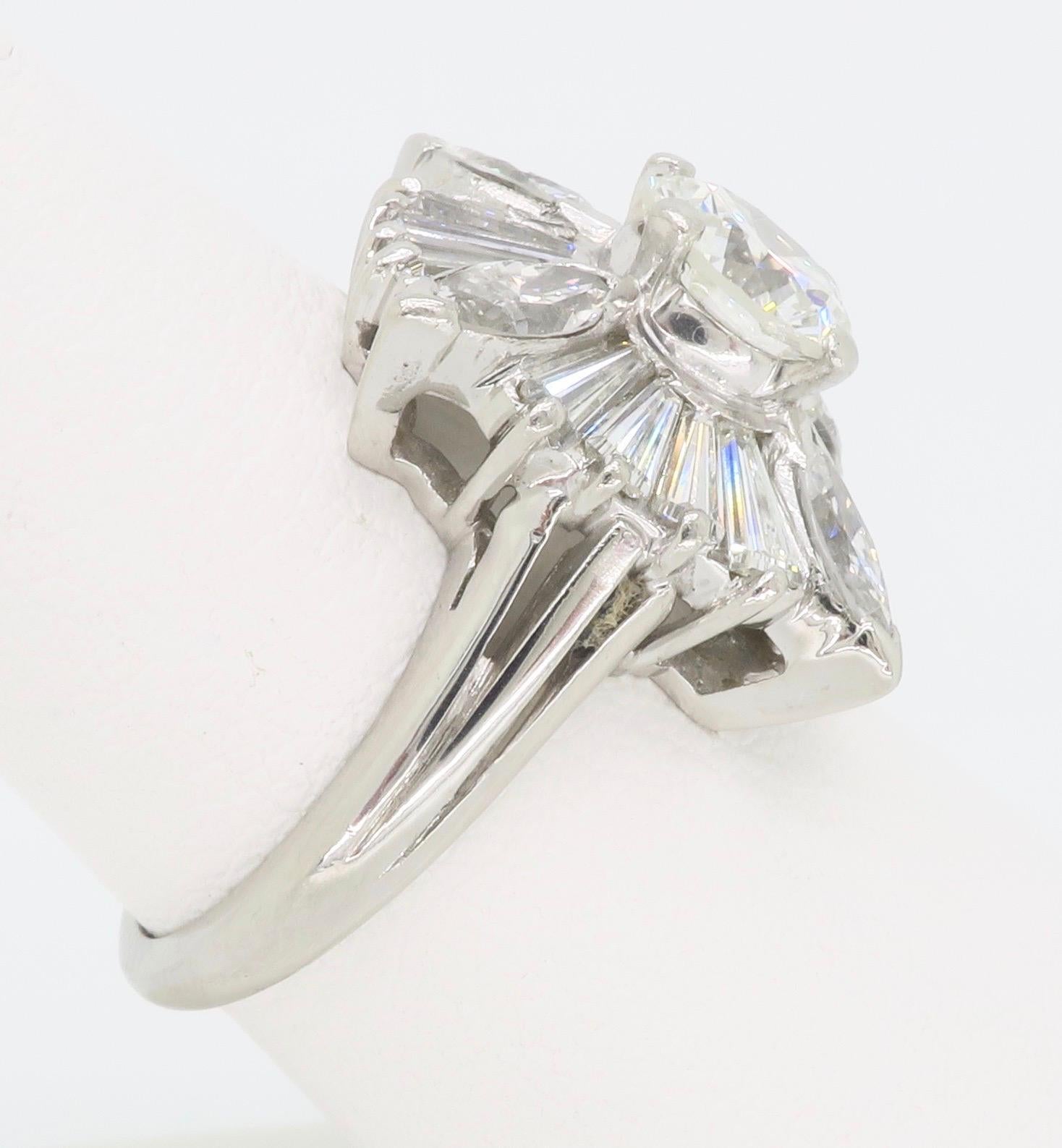 Vintage Platin 4::02ctw Diamant Ballerina Ring im Zustand „Hervorragend“ in Webster, NY