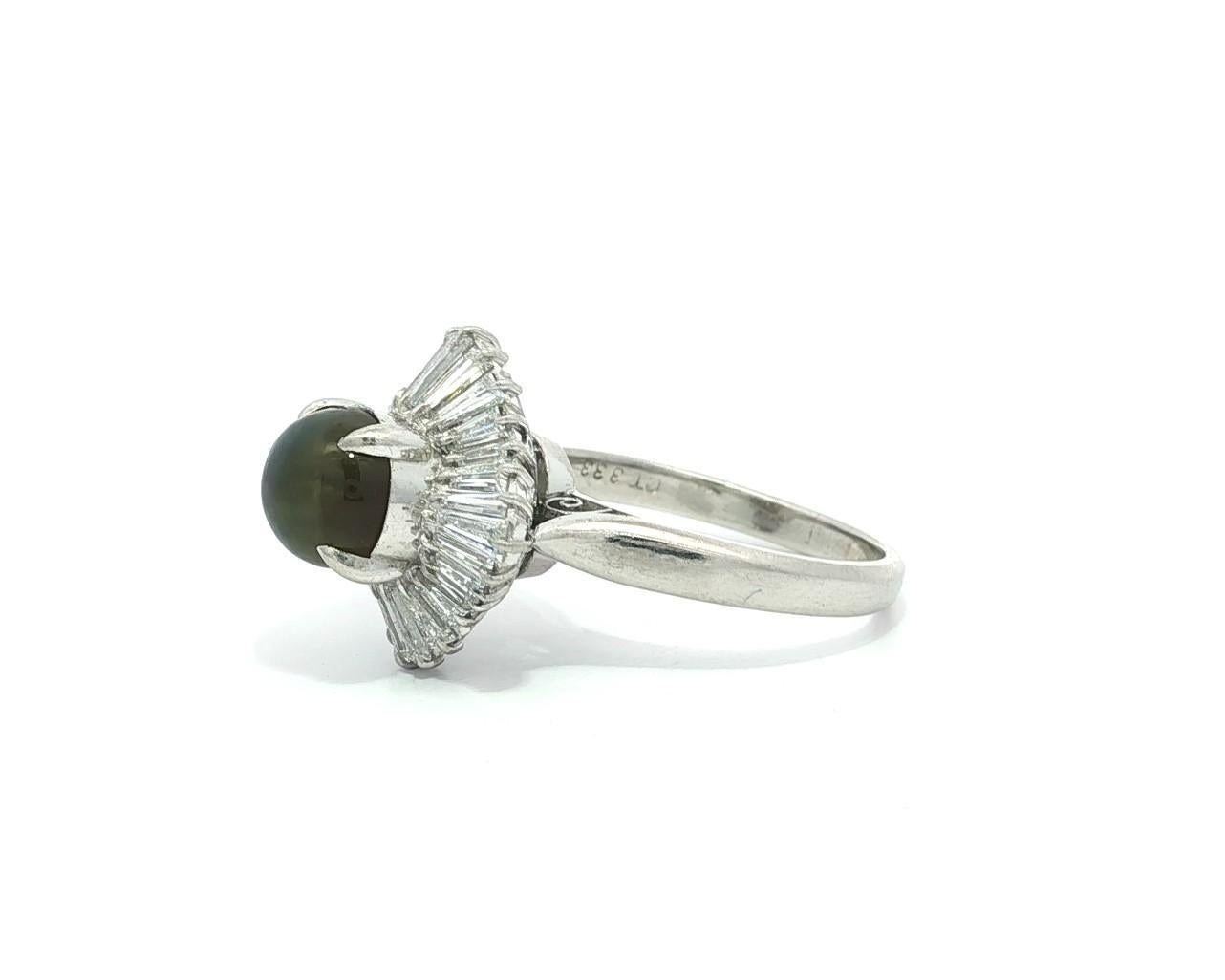 Anillo Bailarina Ondulado Cabujón Ojo de Gato con Blanco de Diamante de Platino Vintage de 4,53 ct en venta 5