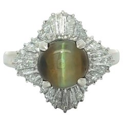 Vintage Platinum 4.53ct Cabochon Cat's Eye w/ Diamond Target Wavy Ballerina Ring