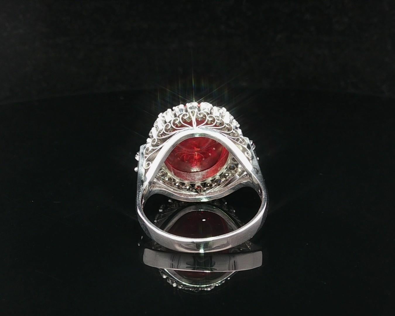 Anello vintage in platino da 4,85 carati con opale di fuoco arancione intenso e diamanti a raggiera in vendita 6