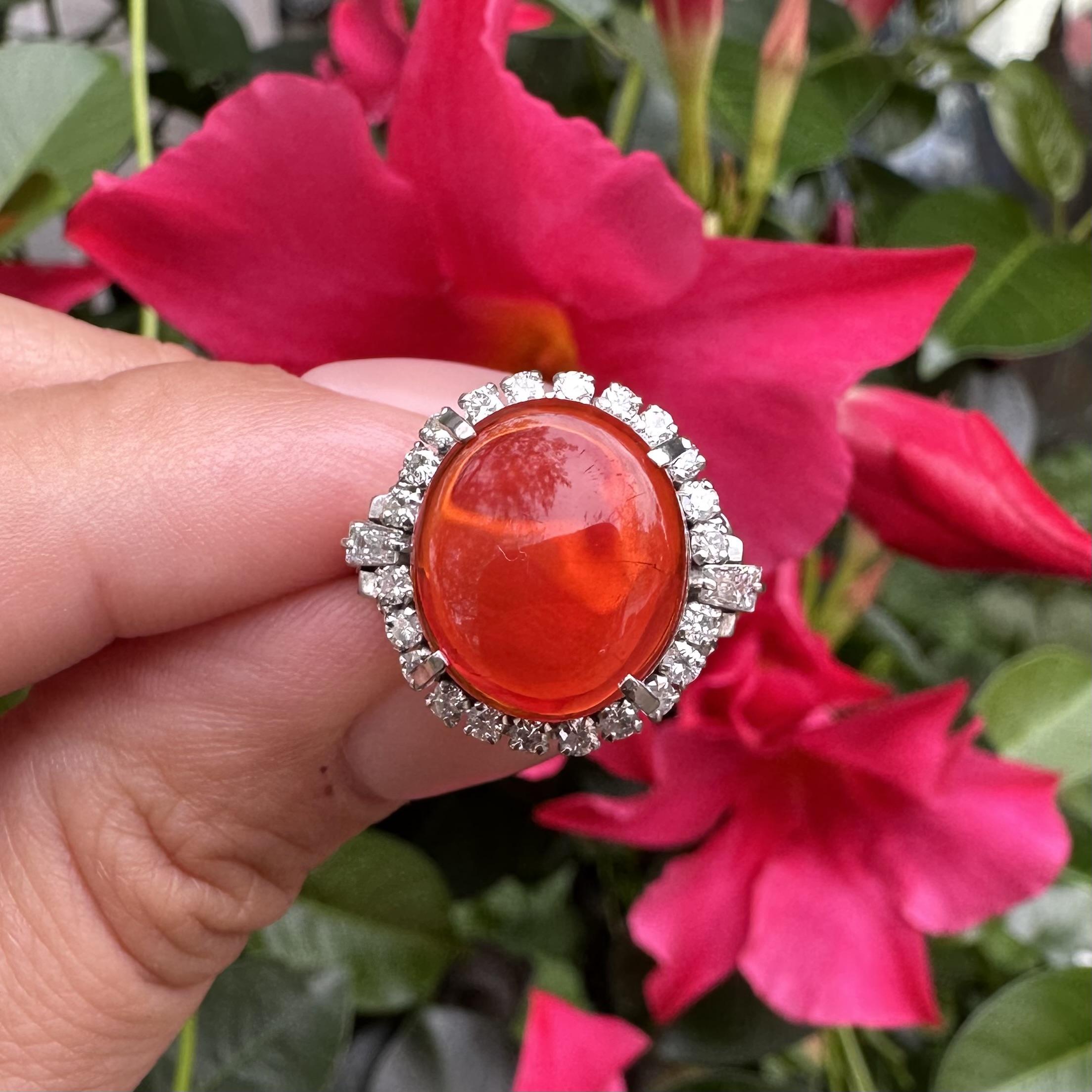 Anello vintage in platino da 4,85 carati con opale di fuoco arancione intenso e diamanti a raggiera in vendita 14