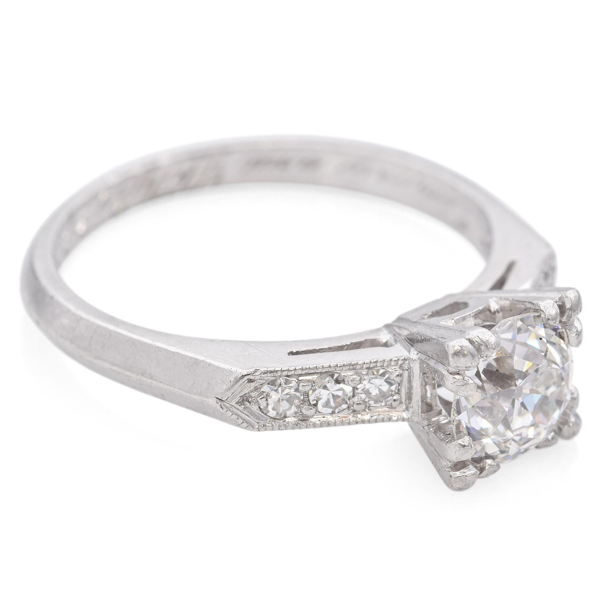 Vintage Platin .60ct Old European Cut Diamant Verlobungsring im Zustand „Gut“ im Angebot in New York, NY