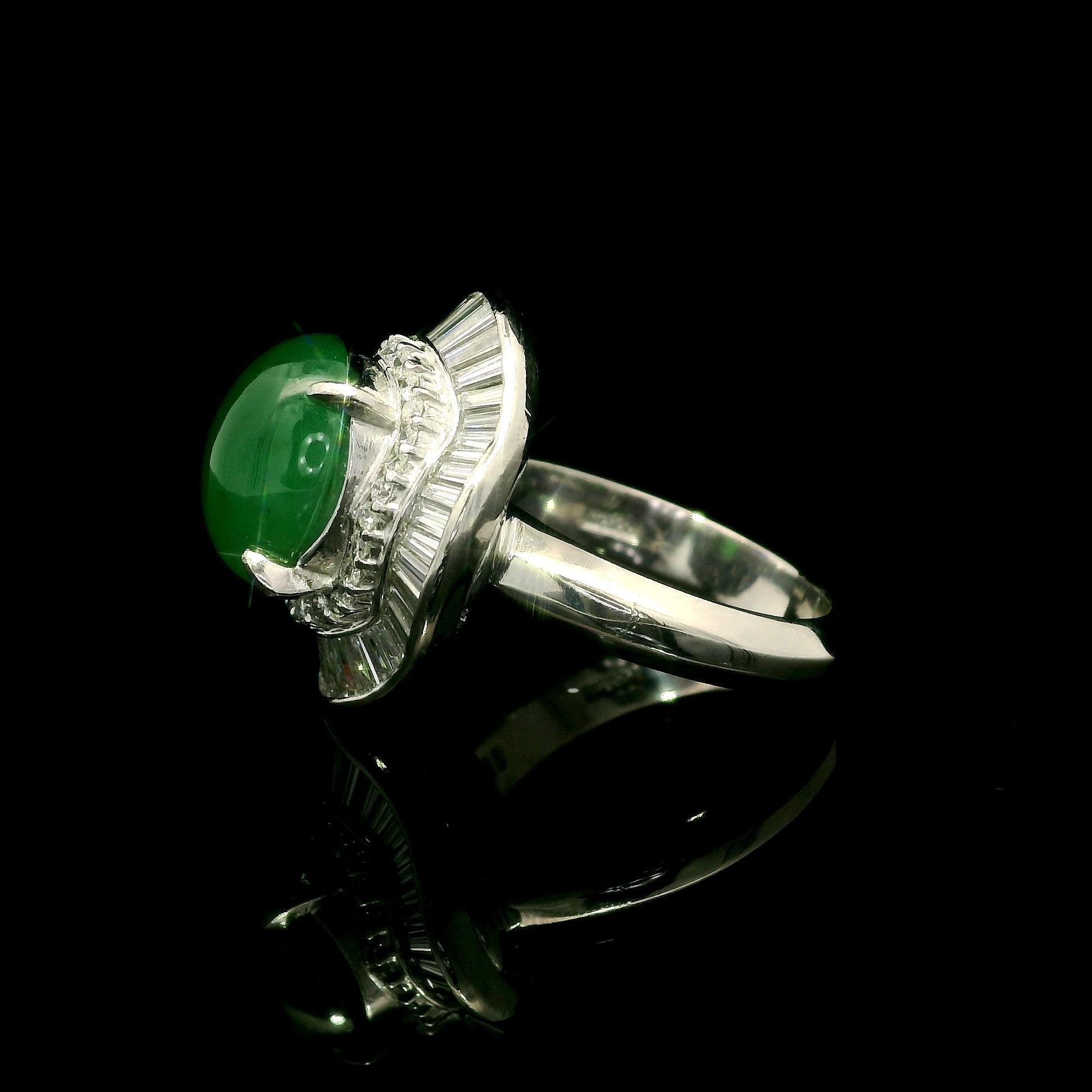 Vintage Platinum 6.39ctw Omphacite Jade & Diamond Ballerina Cocktail Ring For Sale 5