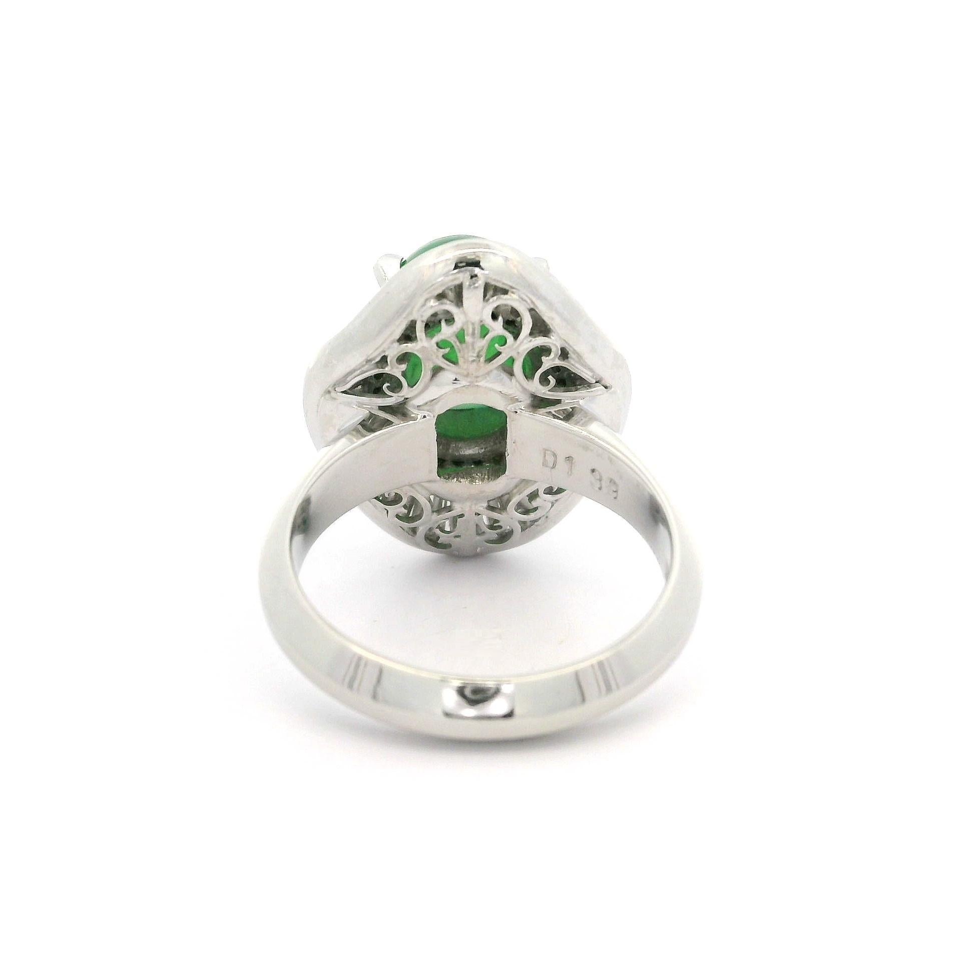 Vintage Platinum 6.39ctw Omphacite Jade & Diamond Ballerina Cocktail Ring For Sale 1