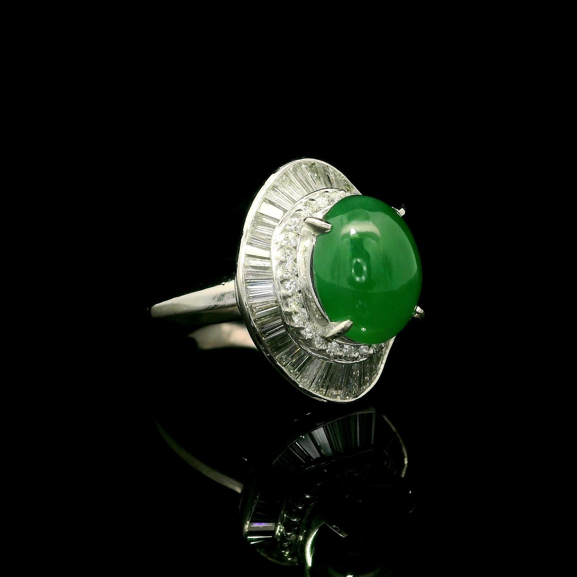 Vintage Platinum 6.39ctw Omphacite Jade & Diamond Ballerina Cocktail Ring For Sale 3