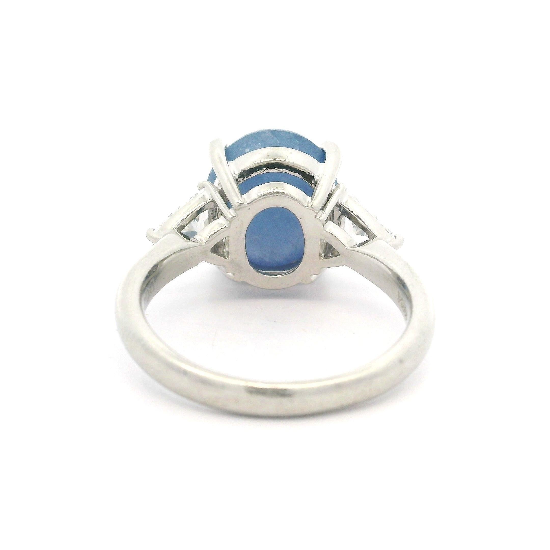 Vintage Platinum 7.58ctw Oval Cabochon Star Sapphire & Trillion Diamond Ring 7