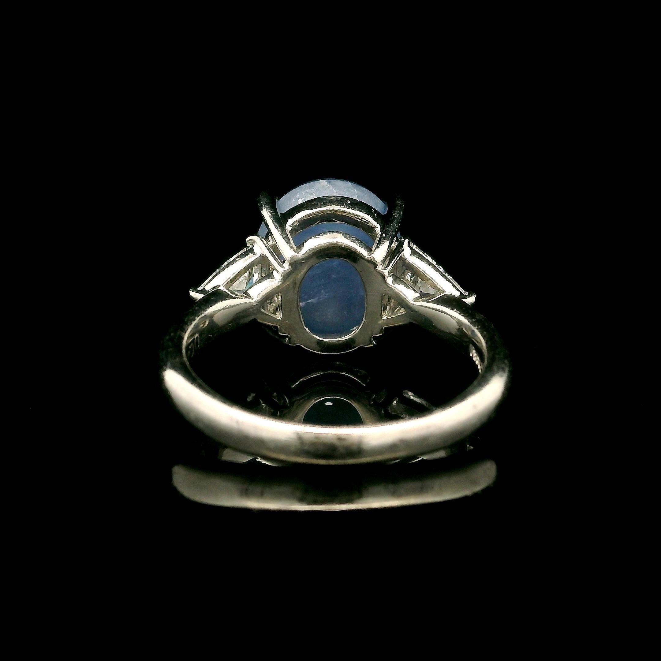 Vintage Platinum 7.58ctw Oval Cabochon Star Sapphire & Trillion Diamond Ring 2