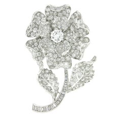 Vintage Platinum 7.85ctw Diamond Detailed Large Flower Statement Pin Brooch