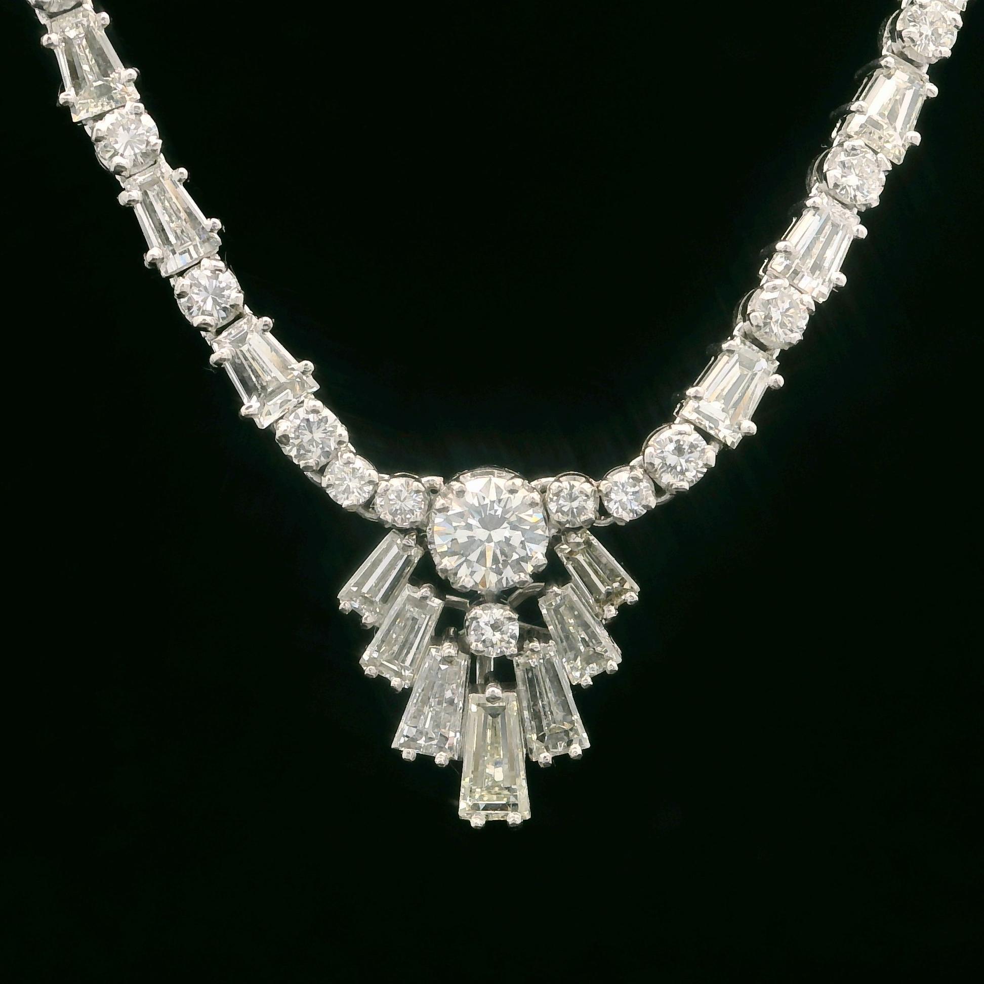 Vintage Platin 8ctw GIA Rubin & Diamant Enhancer Anhänger verstellbare Halskette im Angebot 1