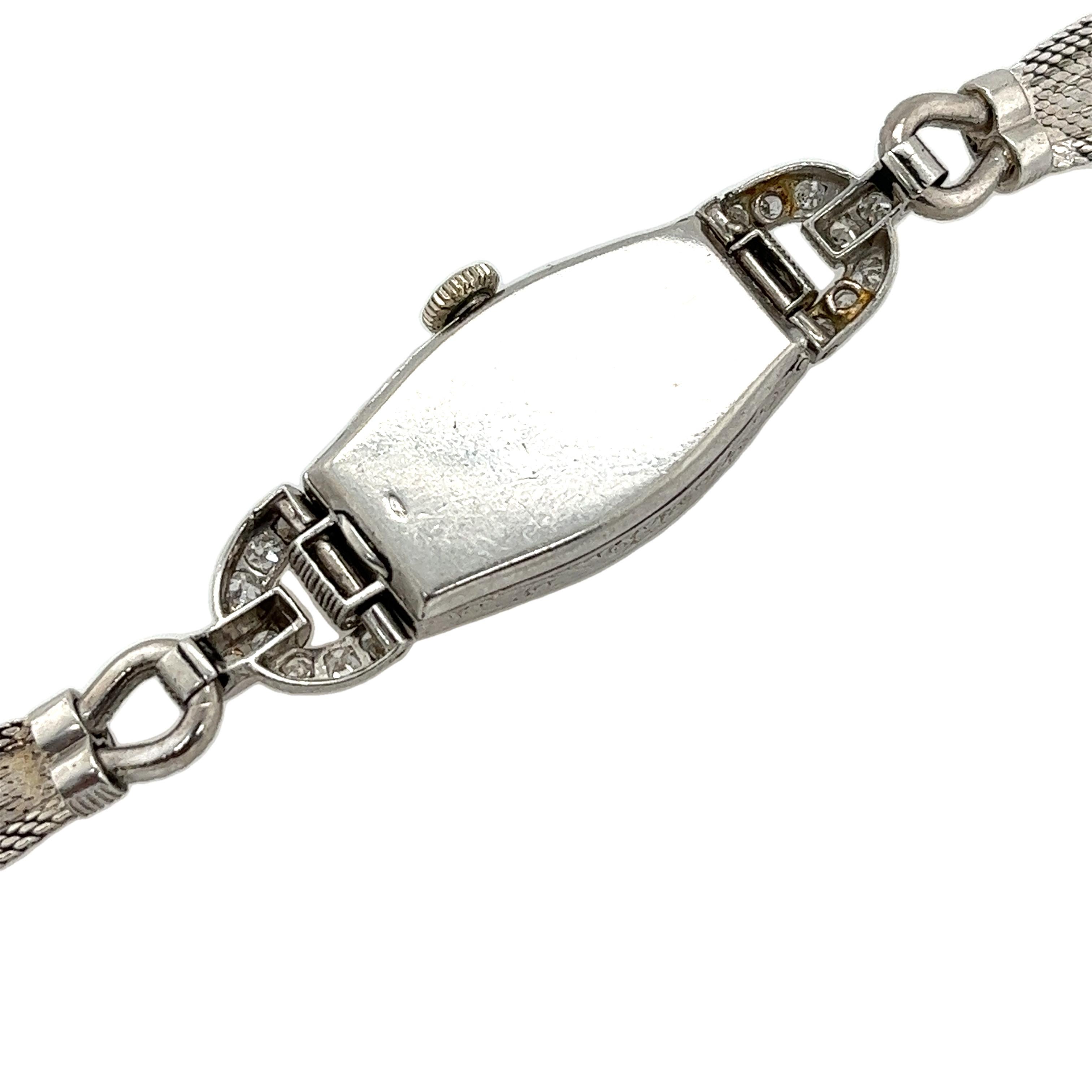 Taille vieille Europe Montre Vintage pour dames en platine et or blanc 9ct avec diamants en vente