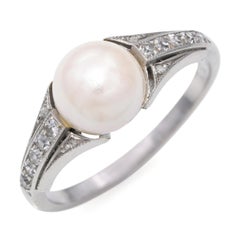 Bague vintage en platine avec perles d'Akoya et diamants GIA