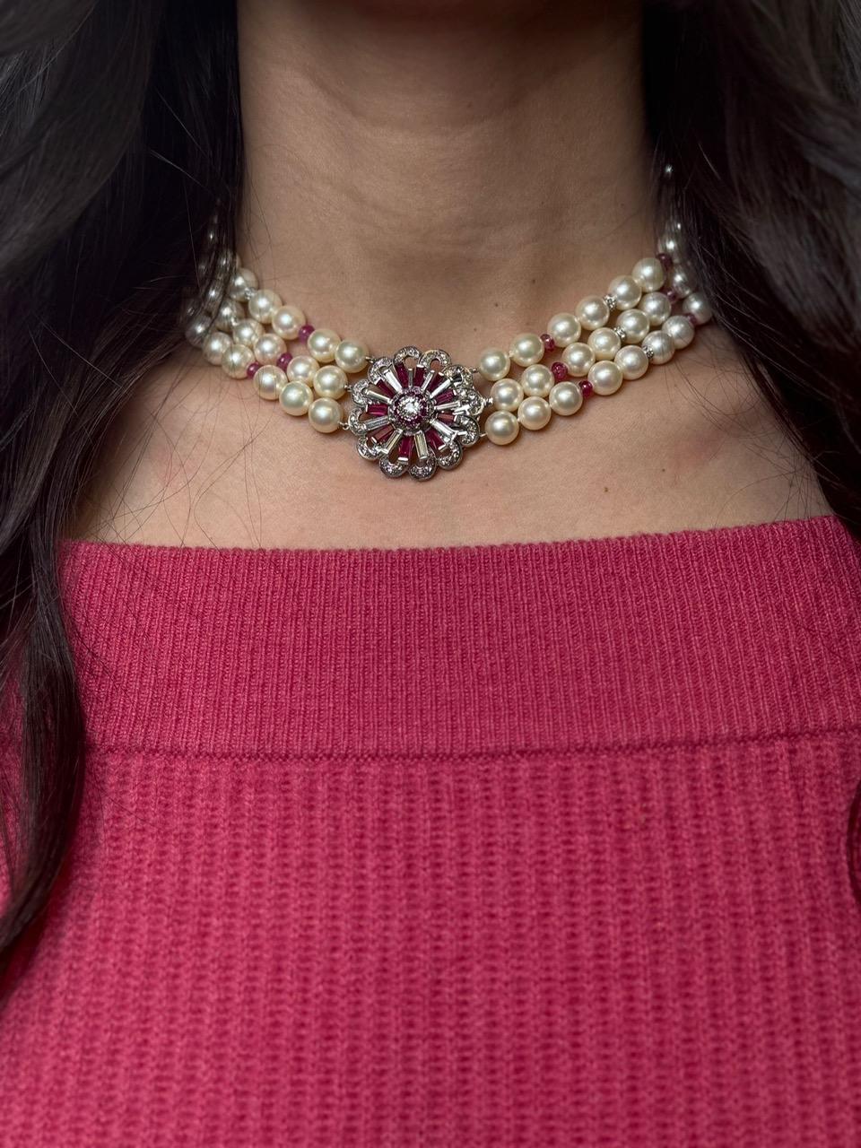 Vintage Platinum and 14K Gold Pearl Necklace with Ruby and Diamond Floral Clasp For Sale 8