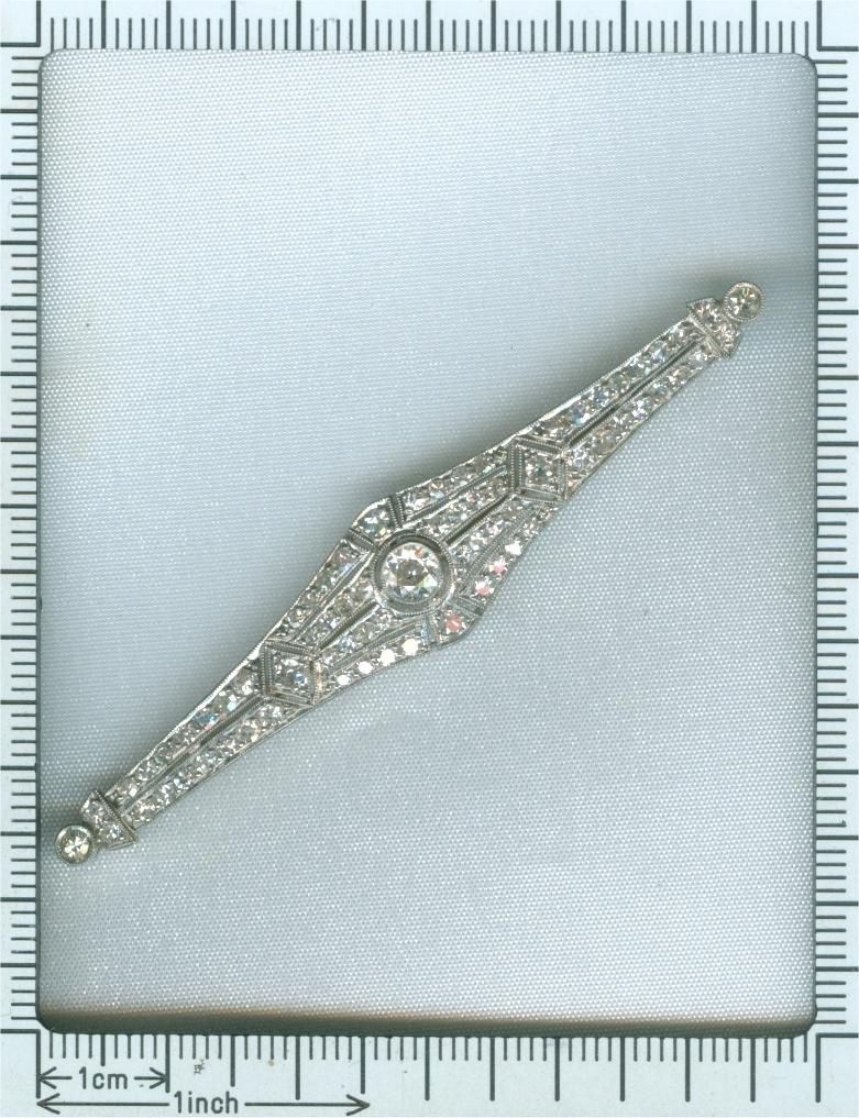 Vintage Platinum Art Deco Diamond Bar Brooch with 71 Diamonds, 1930s For Sale 3