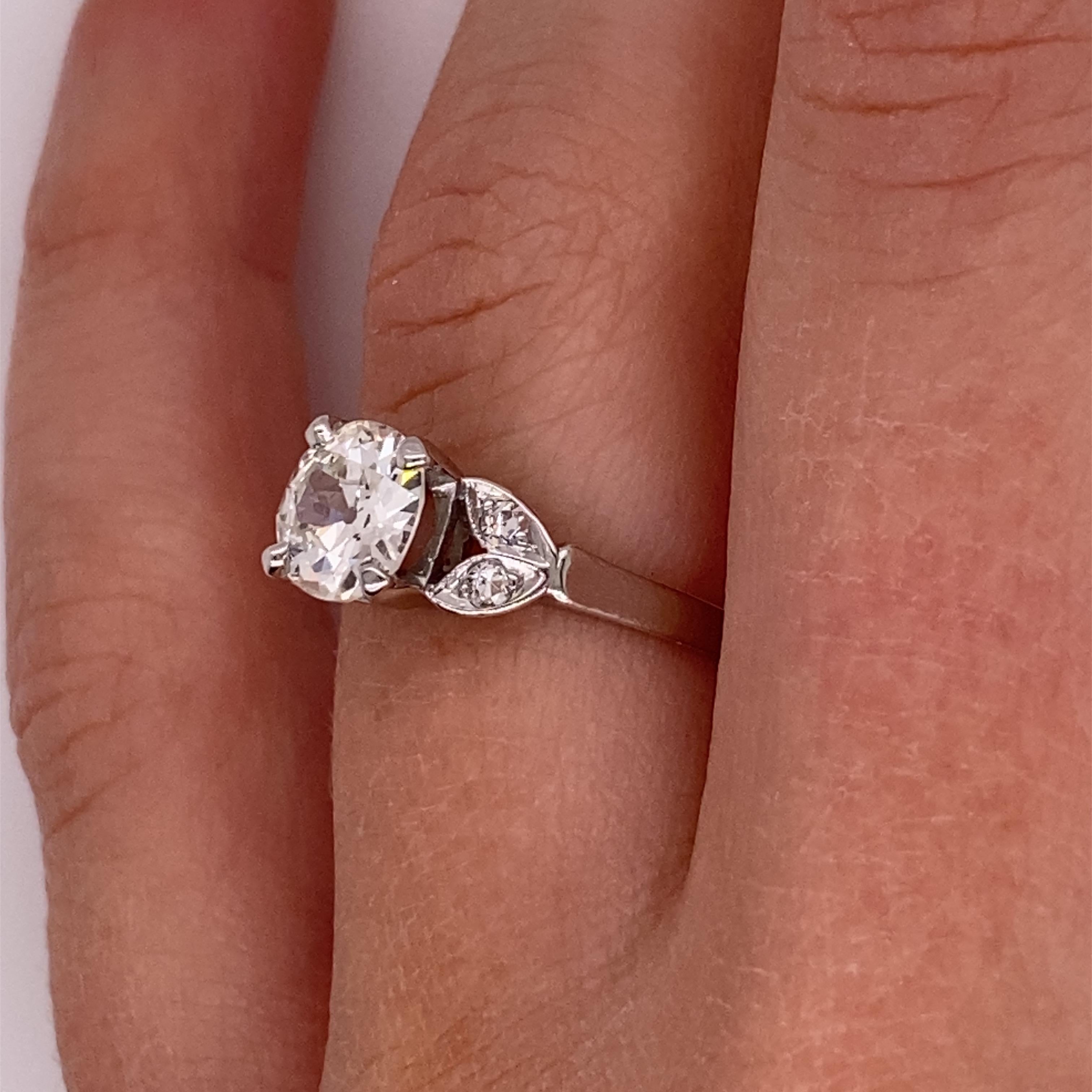 Vintage Platinum Art Deco Diamond Engagement Ring 1.01 Carat with Diamond Leafs For Sale 4