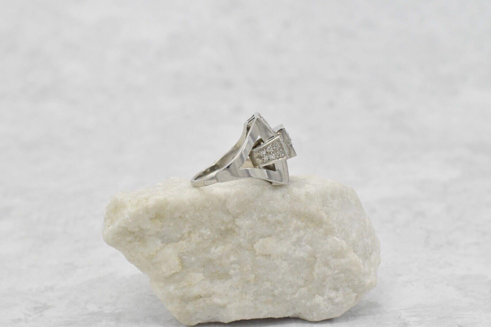 Anillo de diamantes Art Déco vintage de platino, talla 4,75 - 8,7 g Corte redondo