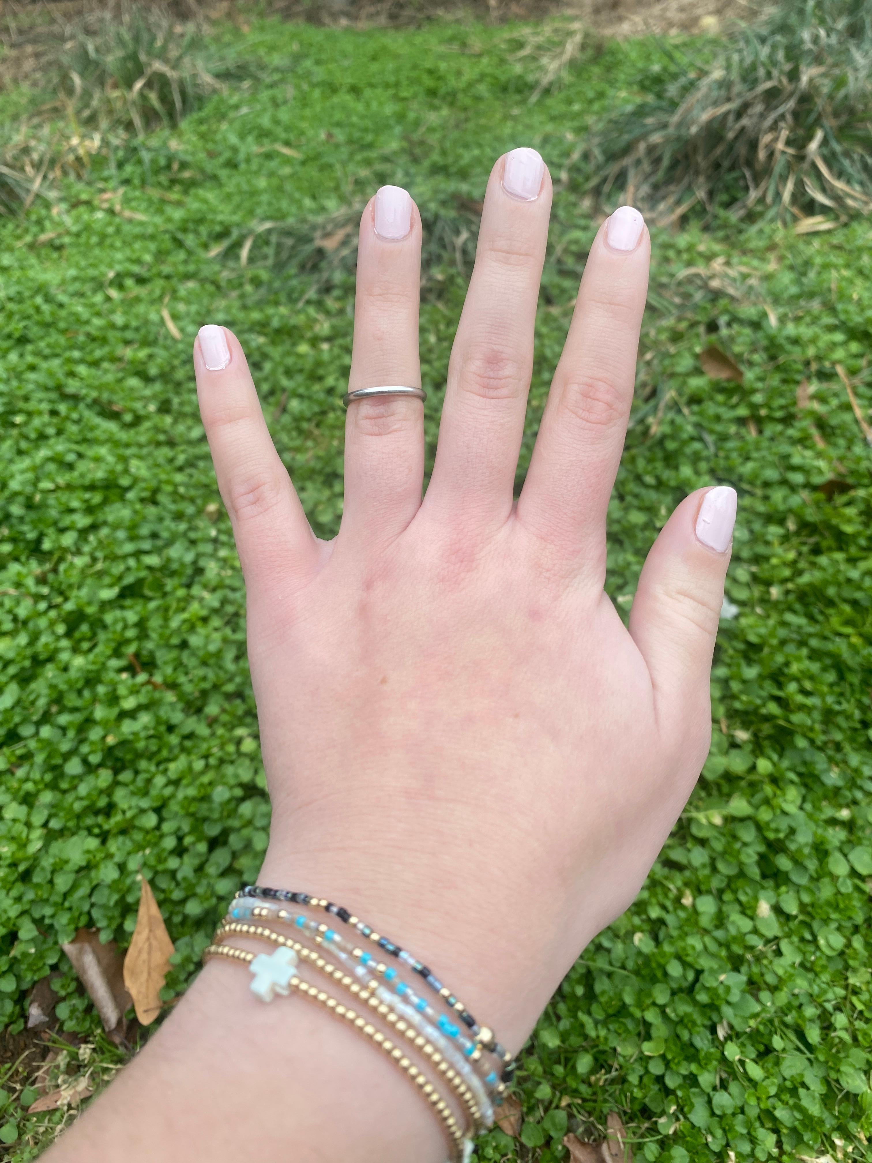 Anello vintage a fascia in platino, misura 5,5, anello impilabile in vendita 1