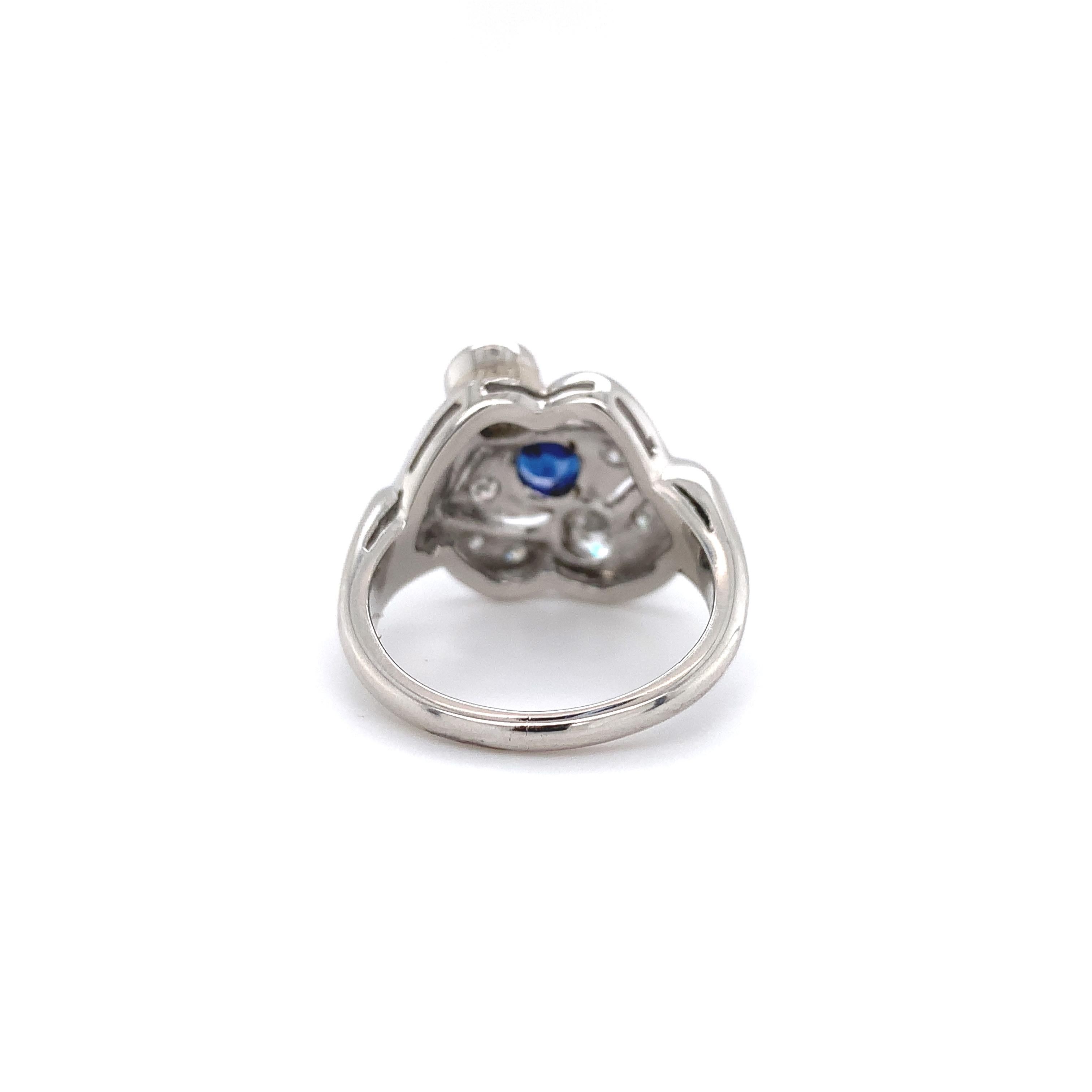 Women's Vintage Platinum Blue Sapphire and Diamond Ring For Sale